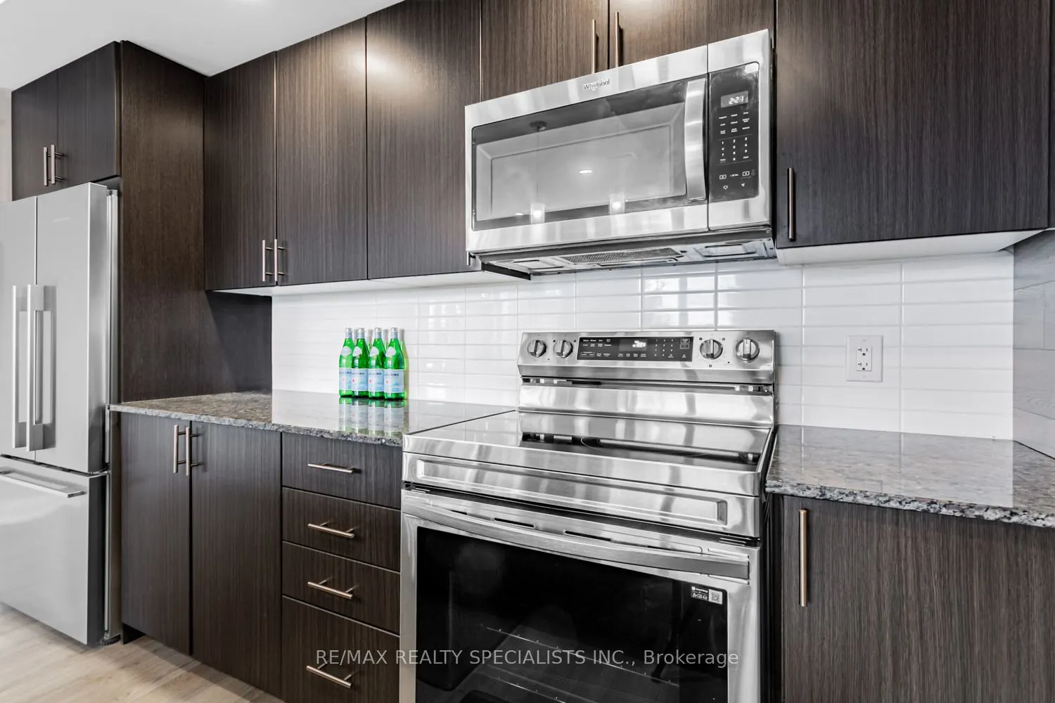 1210 Main Street E, #203