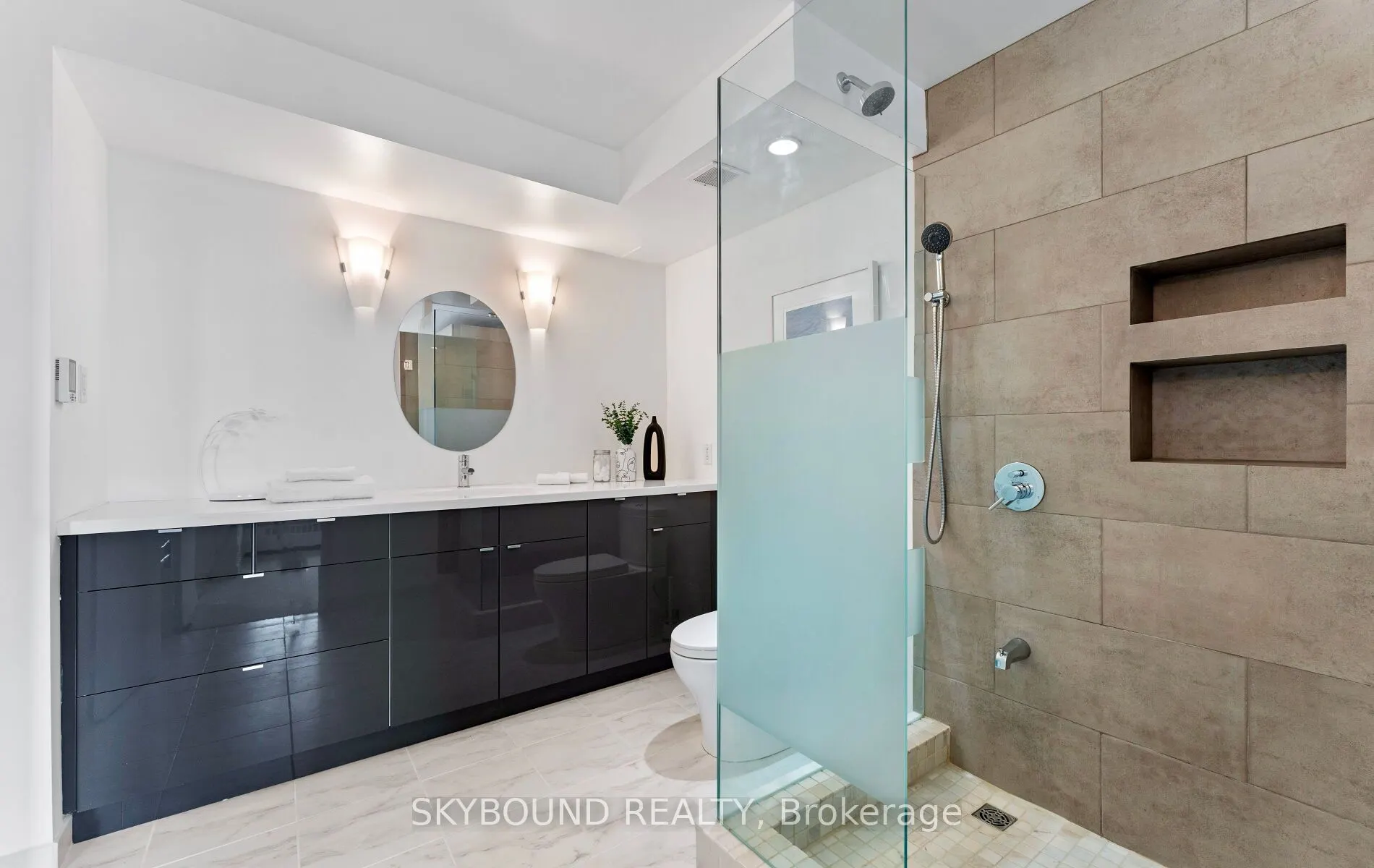 60 Southport Street, #414
