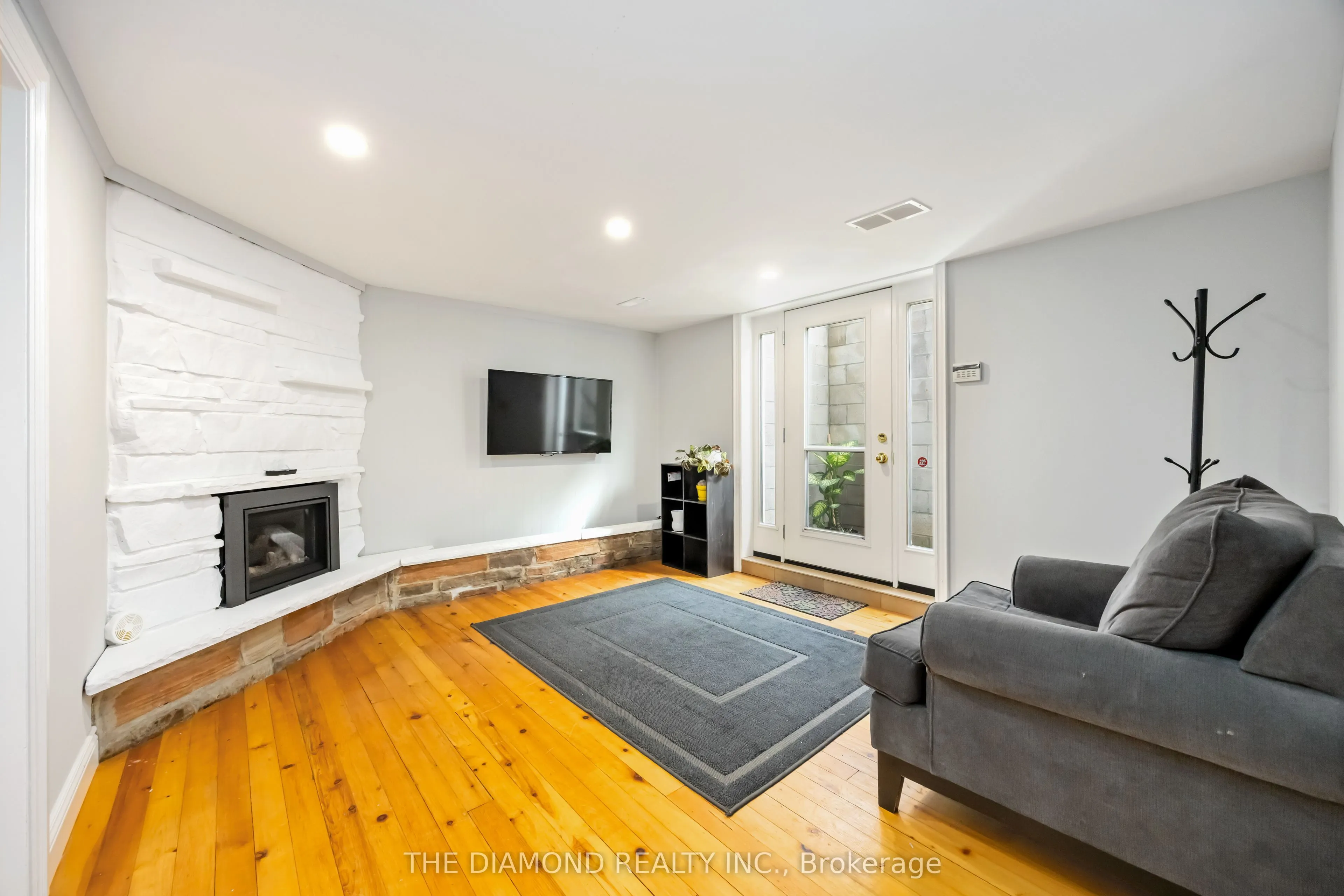 58 Clement Road