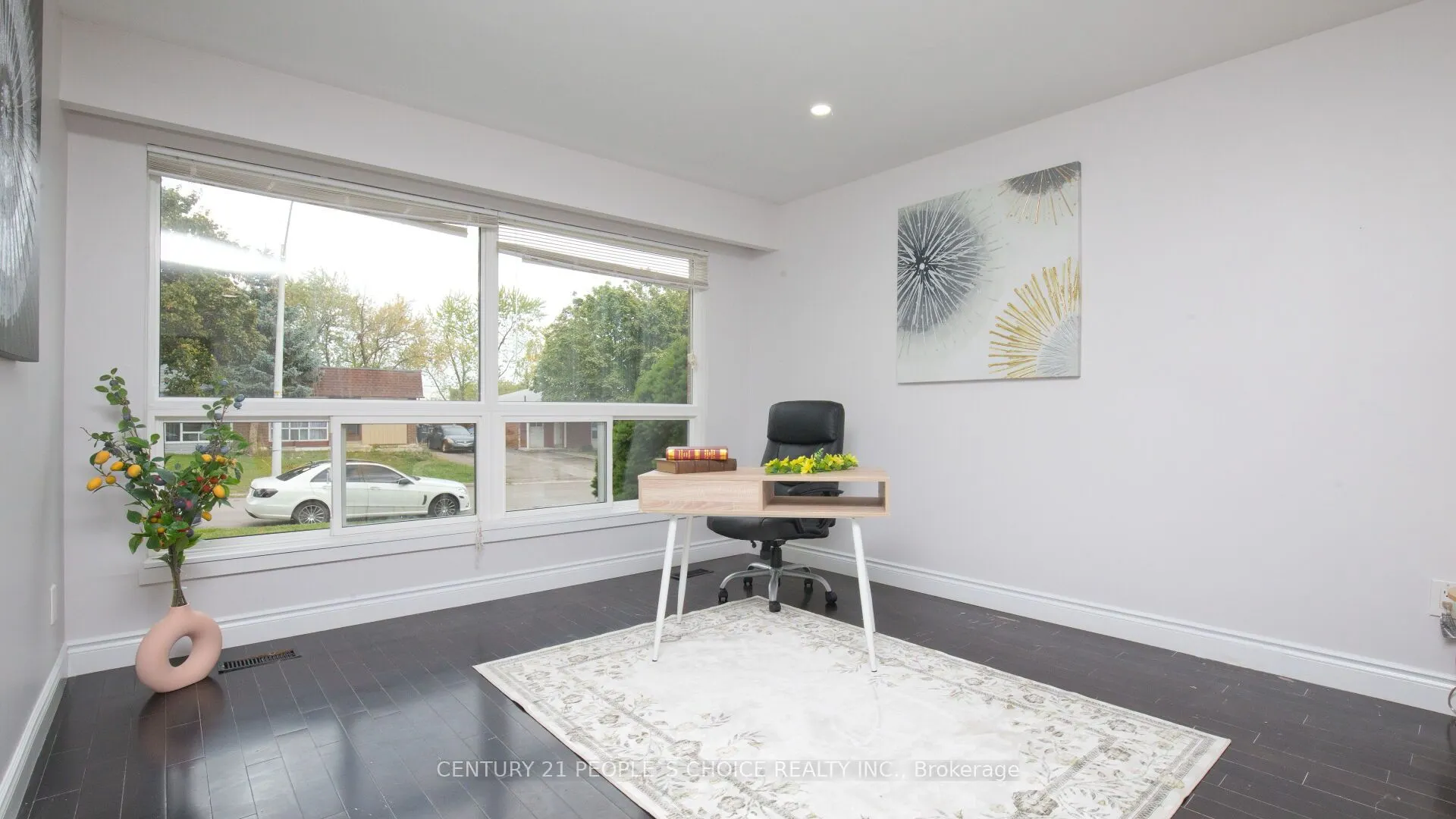 82 Davenport Crescent