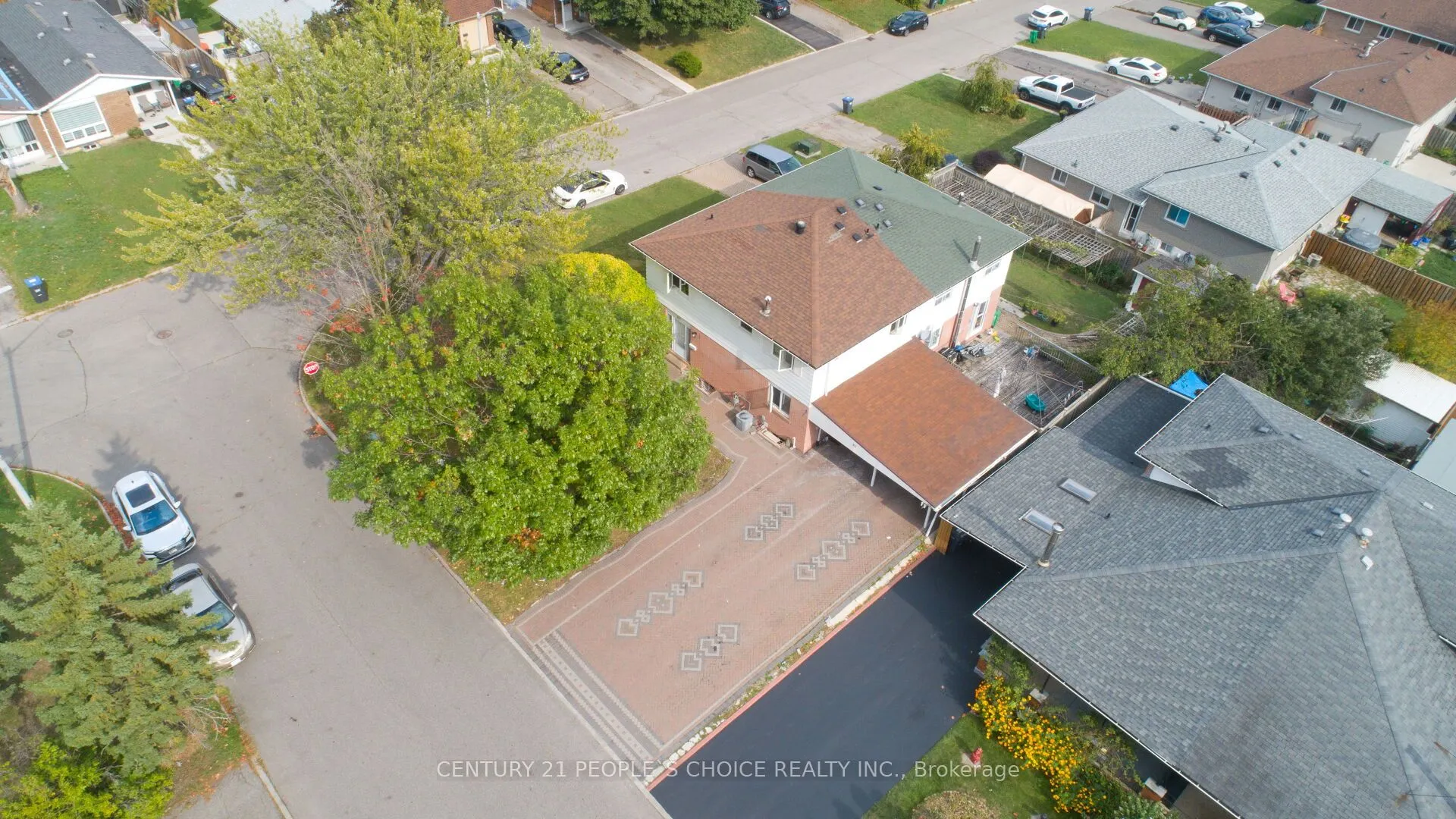 82 Davenport Crescent
