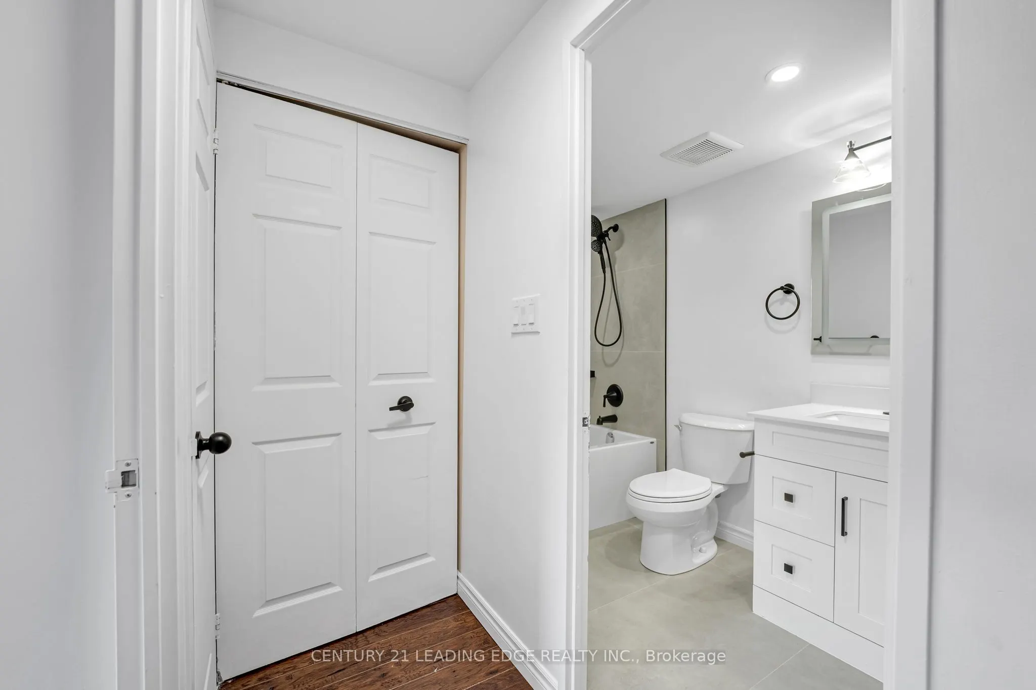 3605 Kariya Drive, #905