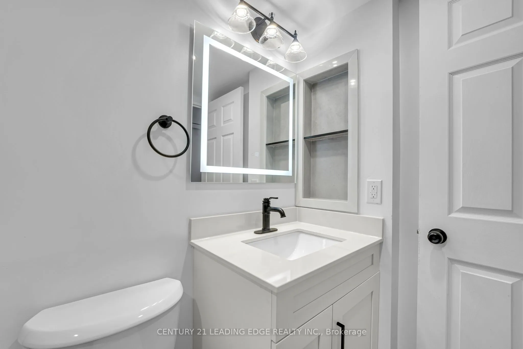 3605 Kariya Drive, #905
