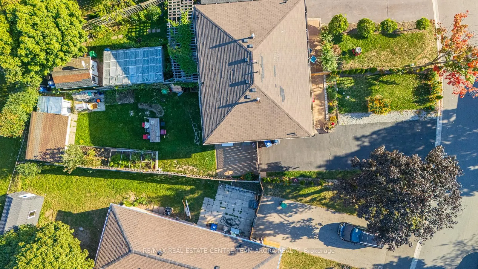 21 Juniper Crescent