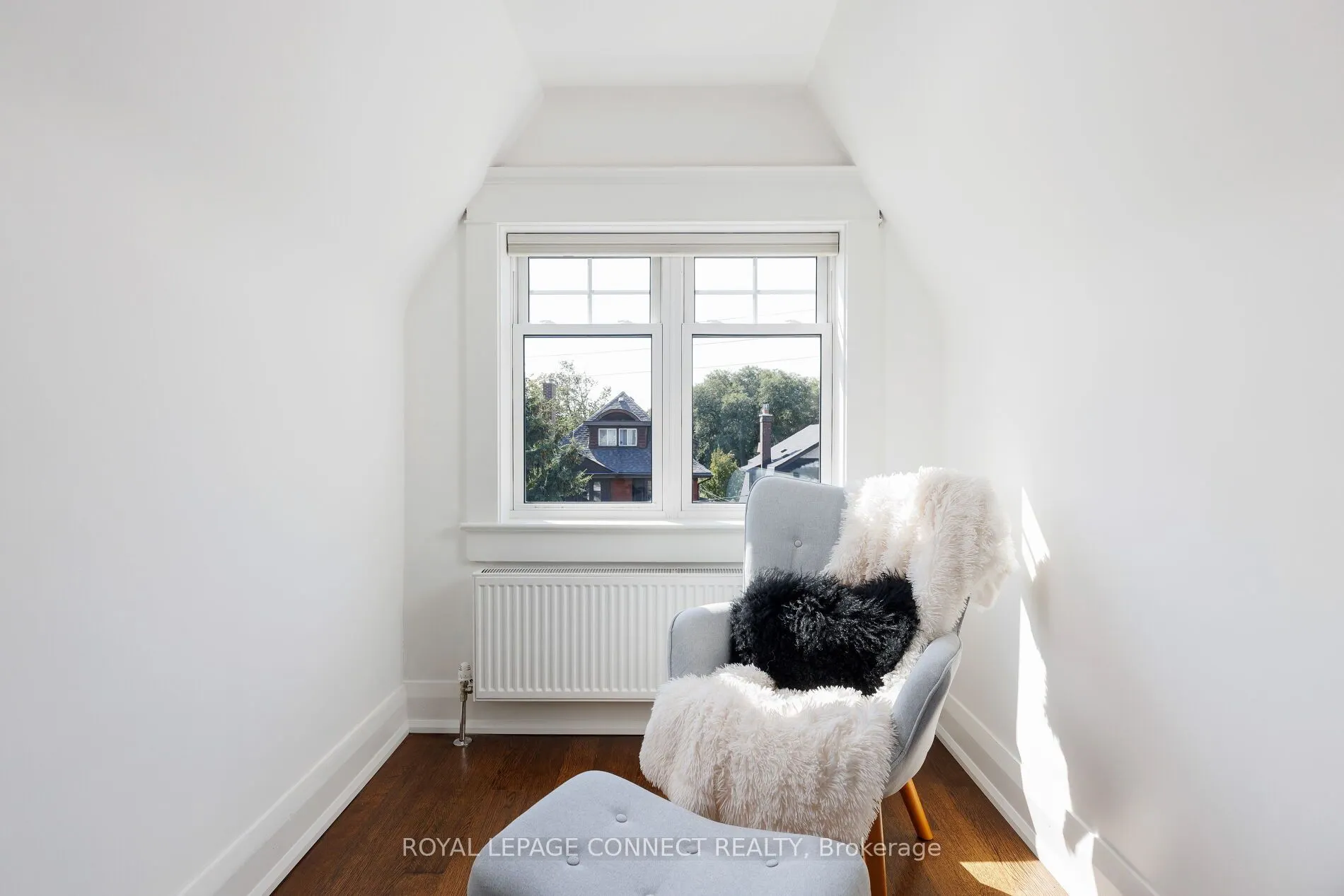 209 Indian Road