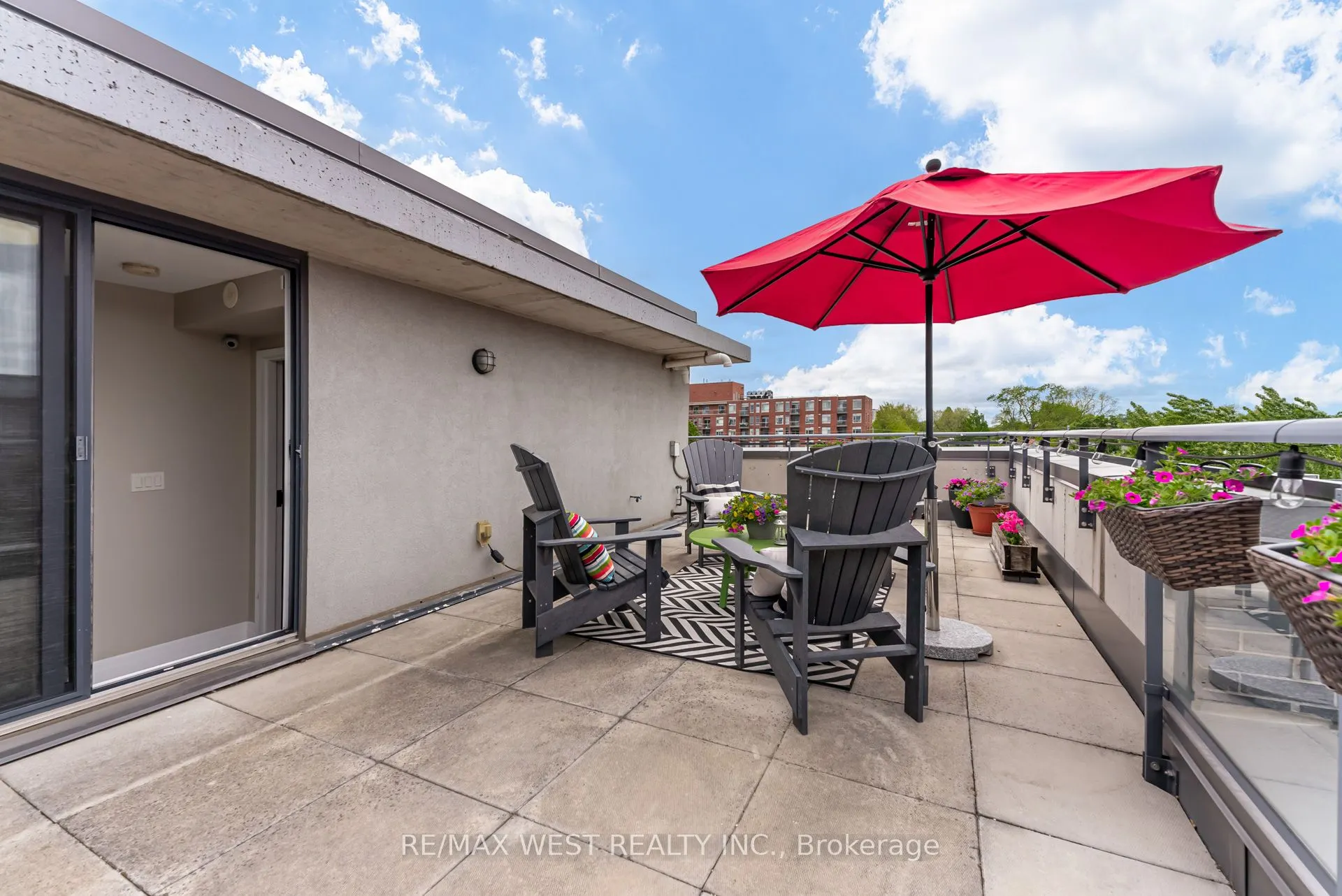 15 Sousa Mendes Street, #103