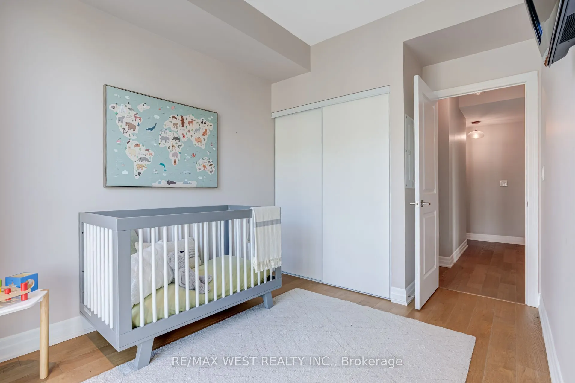 15 Sousa Mendes Street, #103