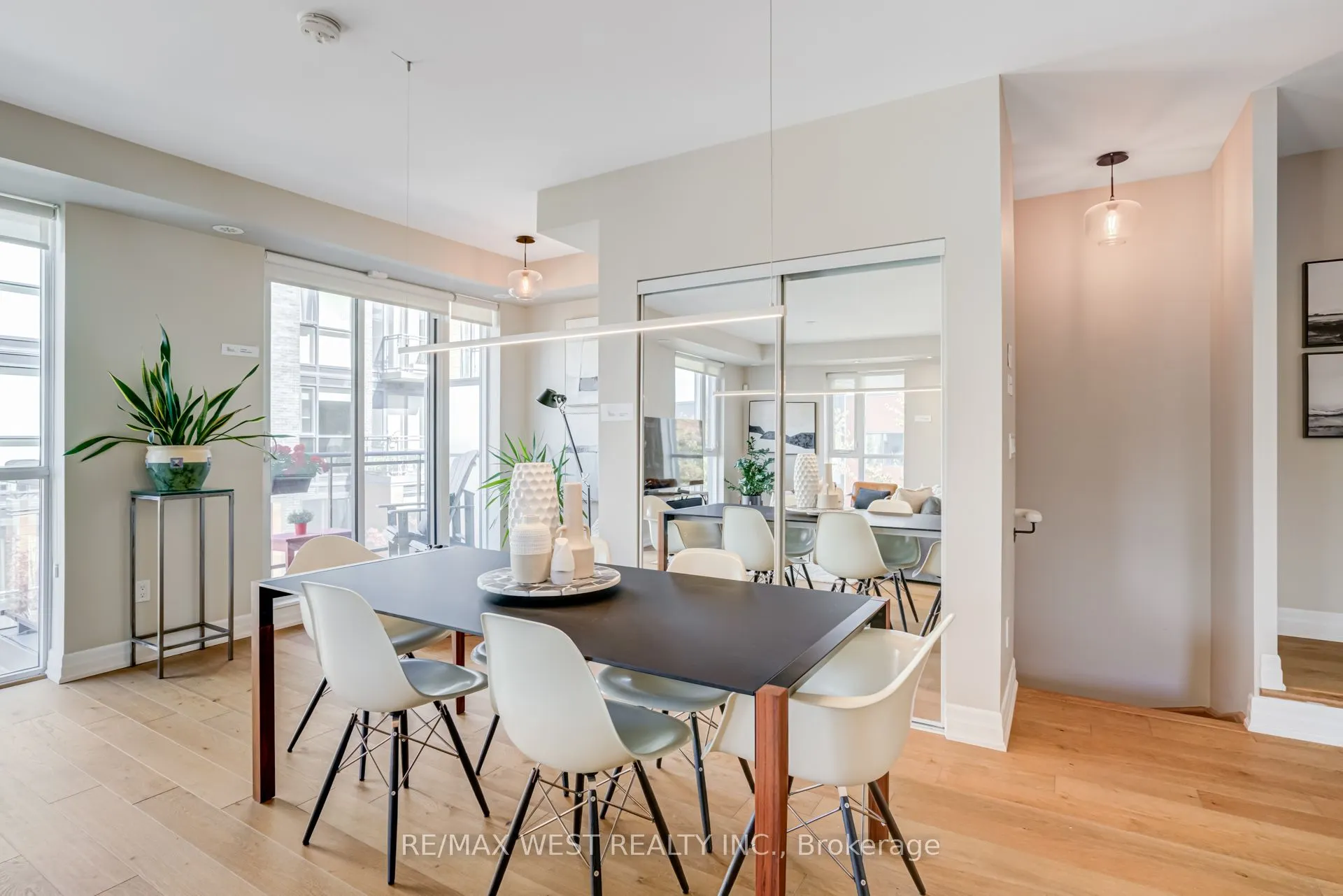 15 Sousa Mendes Street, #103