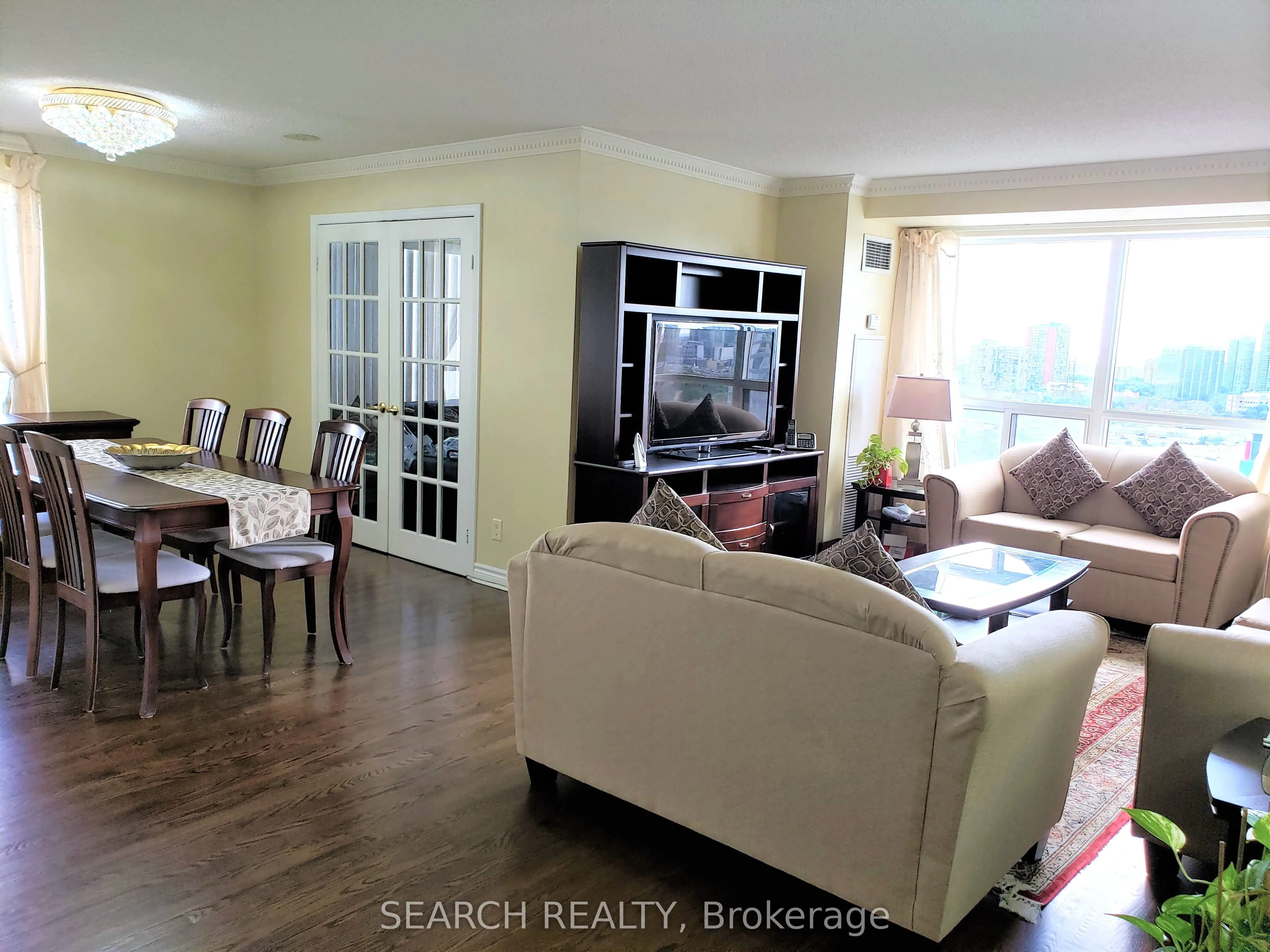 25 Kingsbridge Garden Circle, #1625
