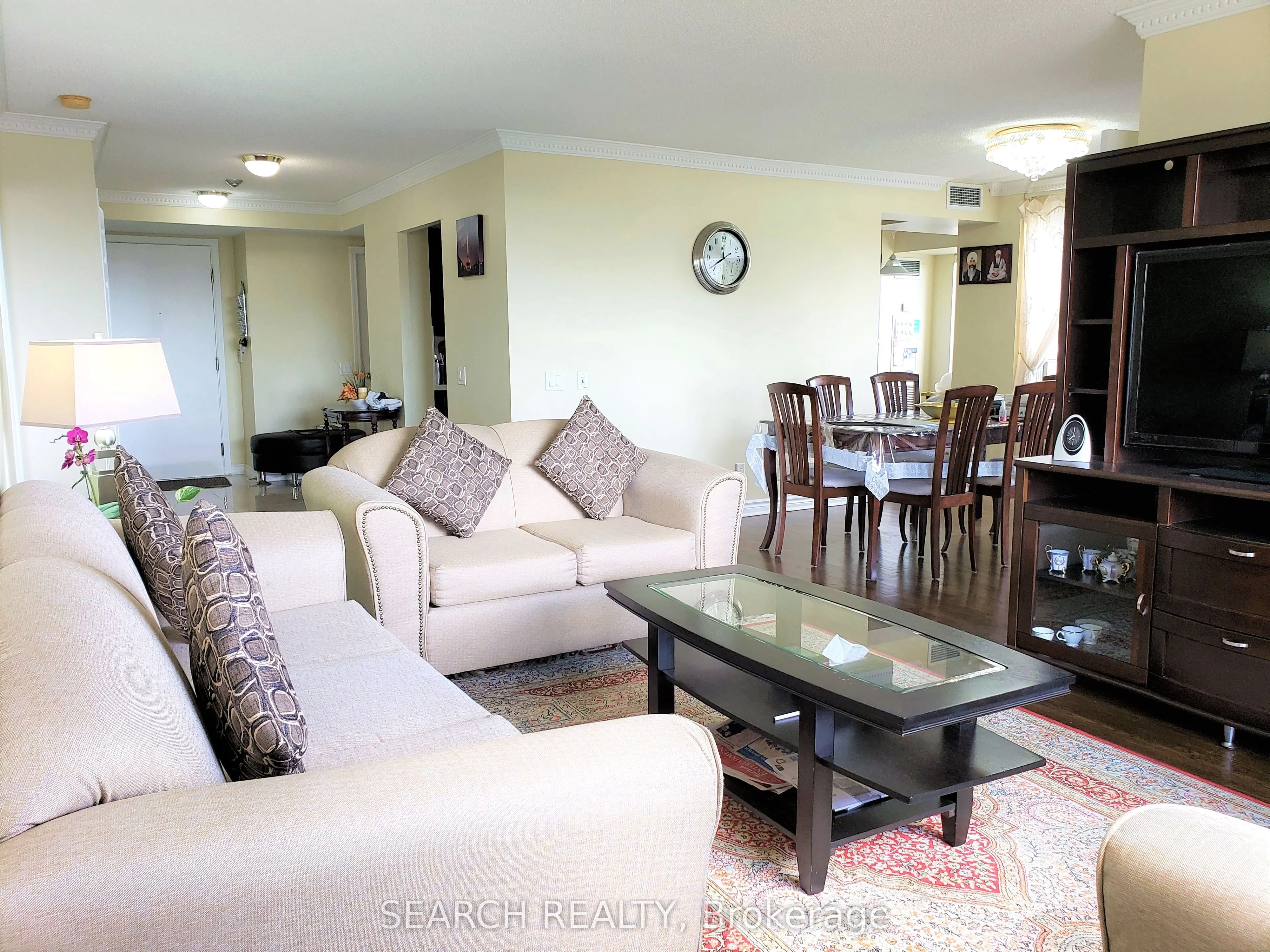 25 Kingsbridge Garden Circle, #1625