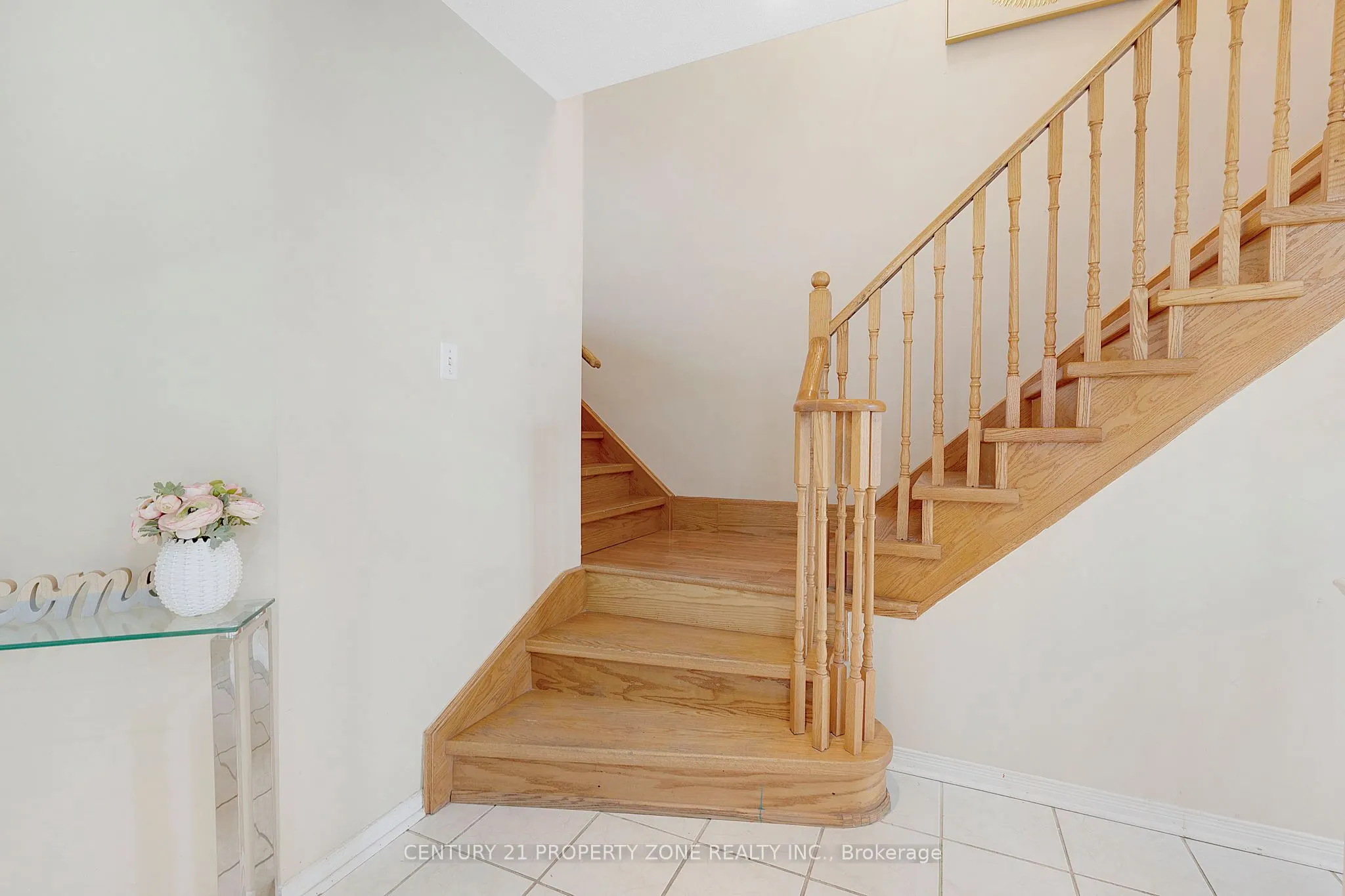 5469 Palmerstone Crescent, #Upper