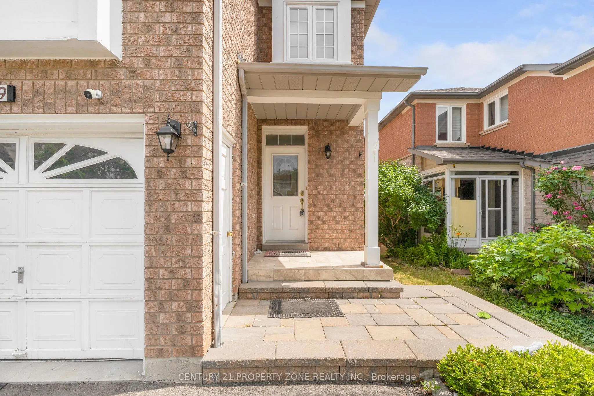 5469 Palmerstone Crescent, #Upper