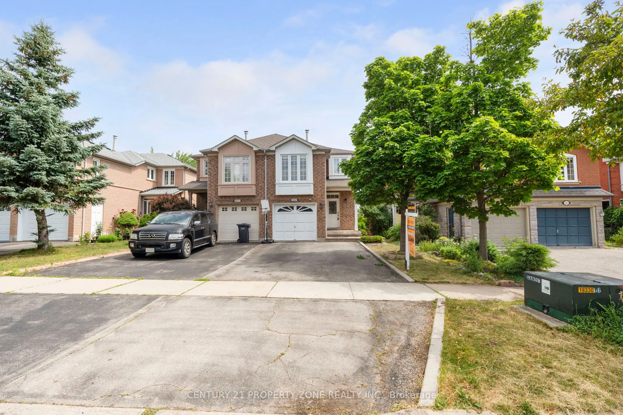 5469 Palmerstone Crescent, #Upper