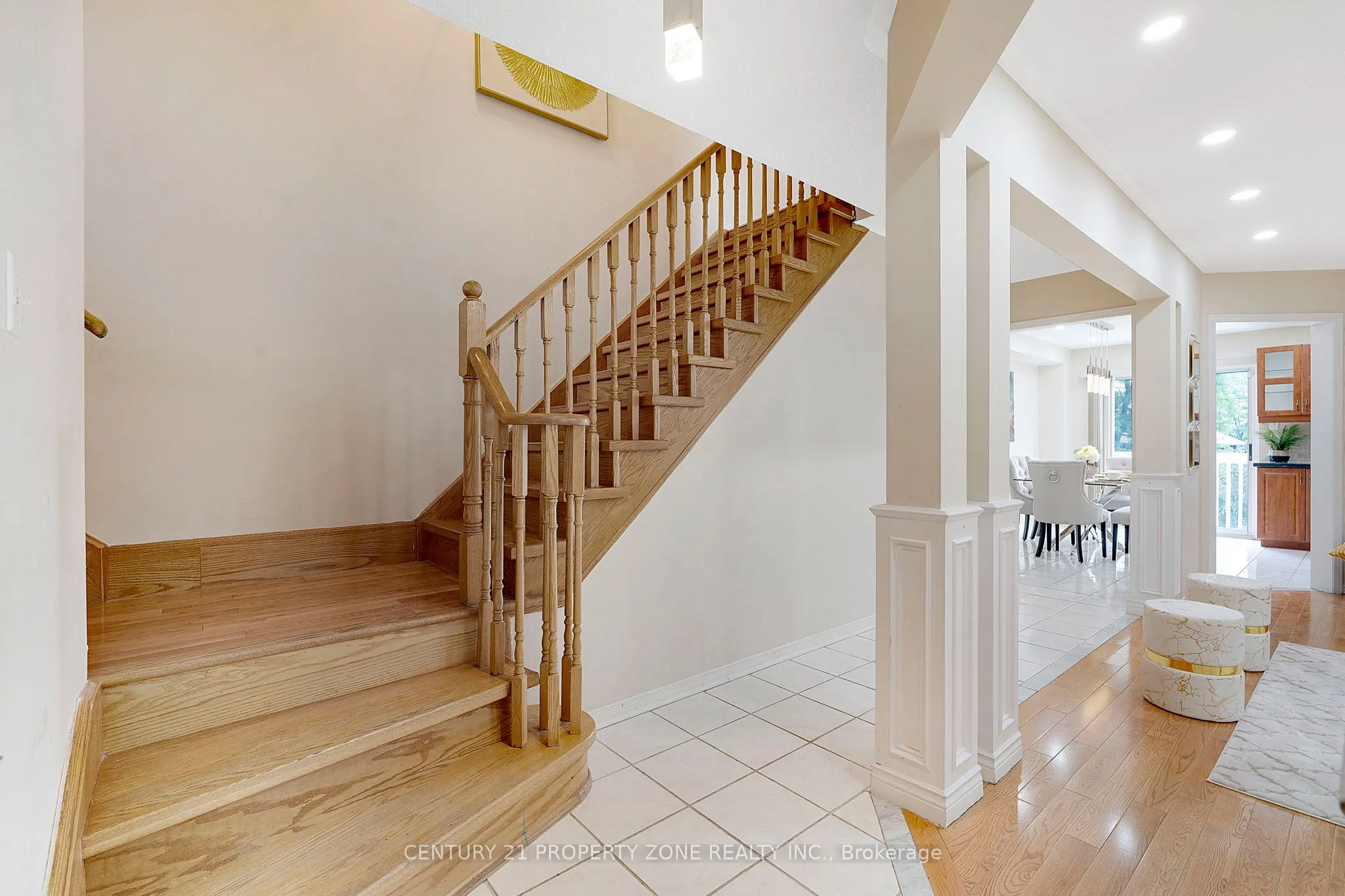5469 Palmerstone Crescent, #Upper