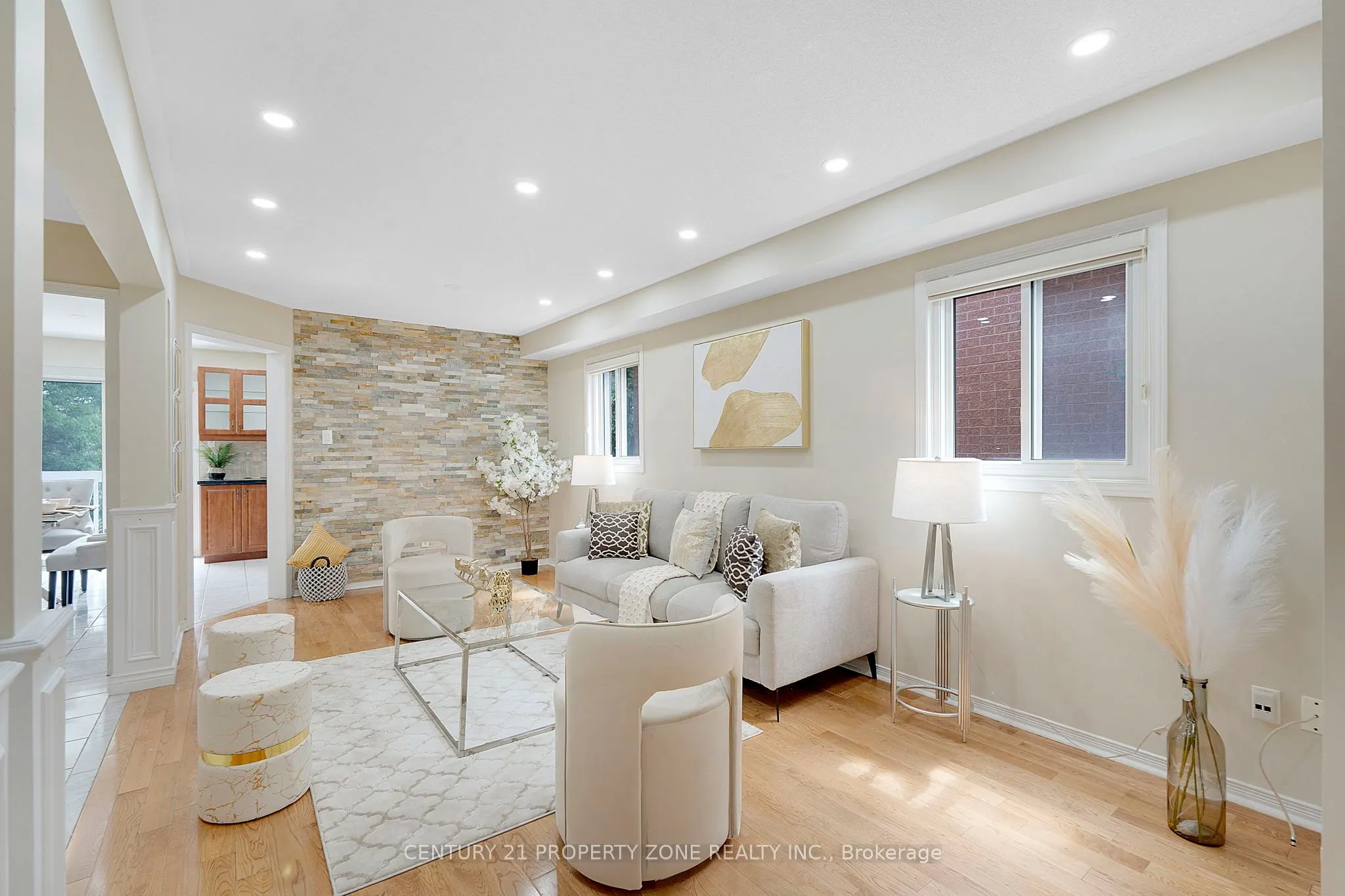 5469 Palmerstone Crescent, #Upper