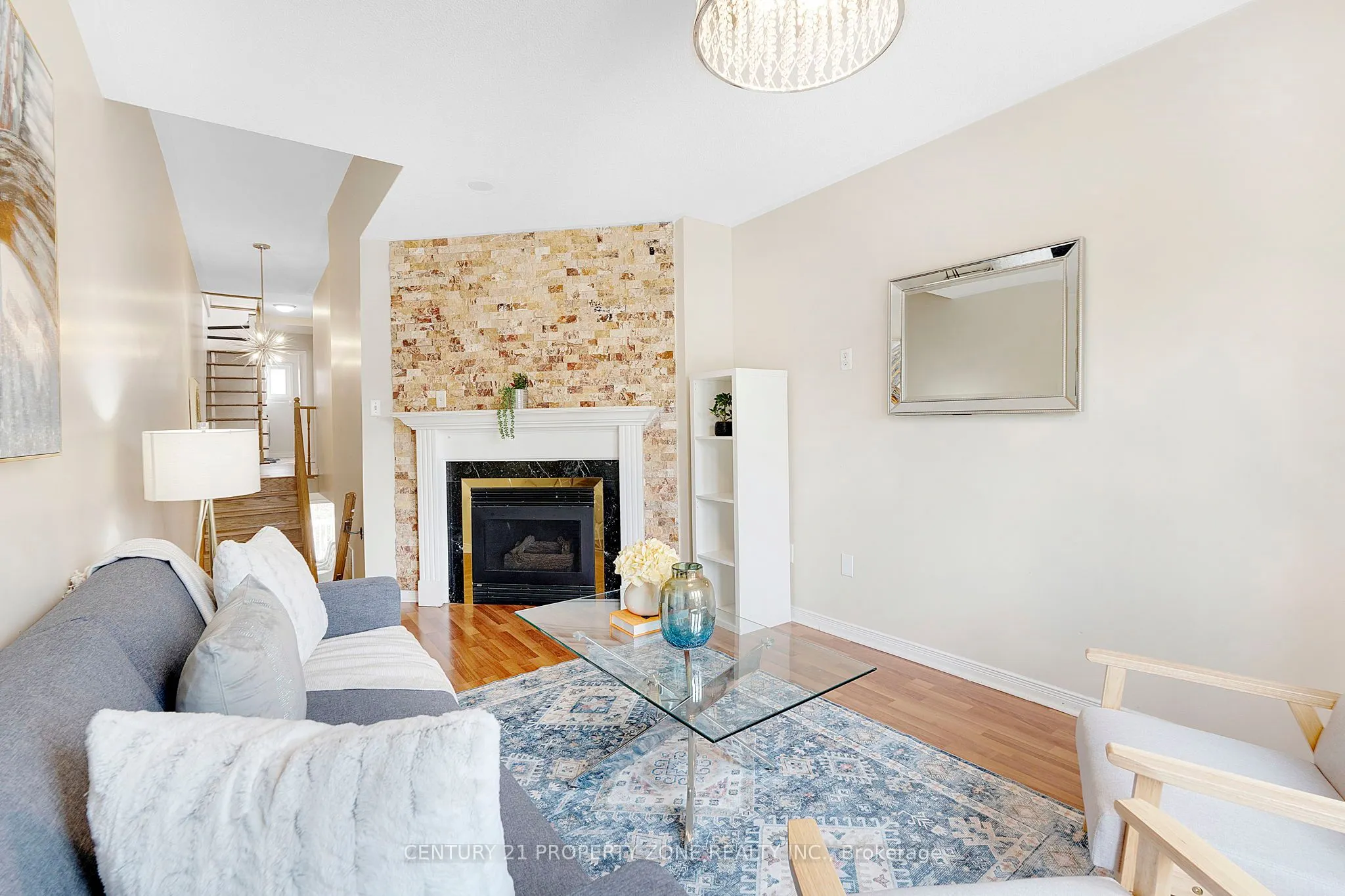 5469 Palmerstone Crescent, #Upper