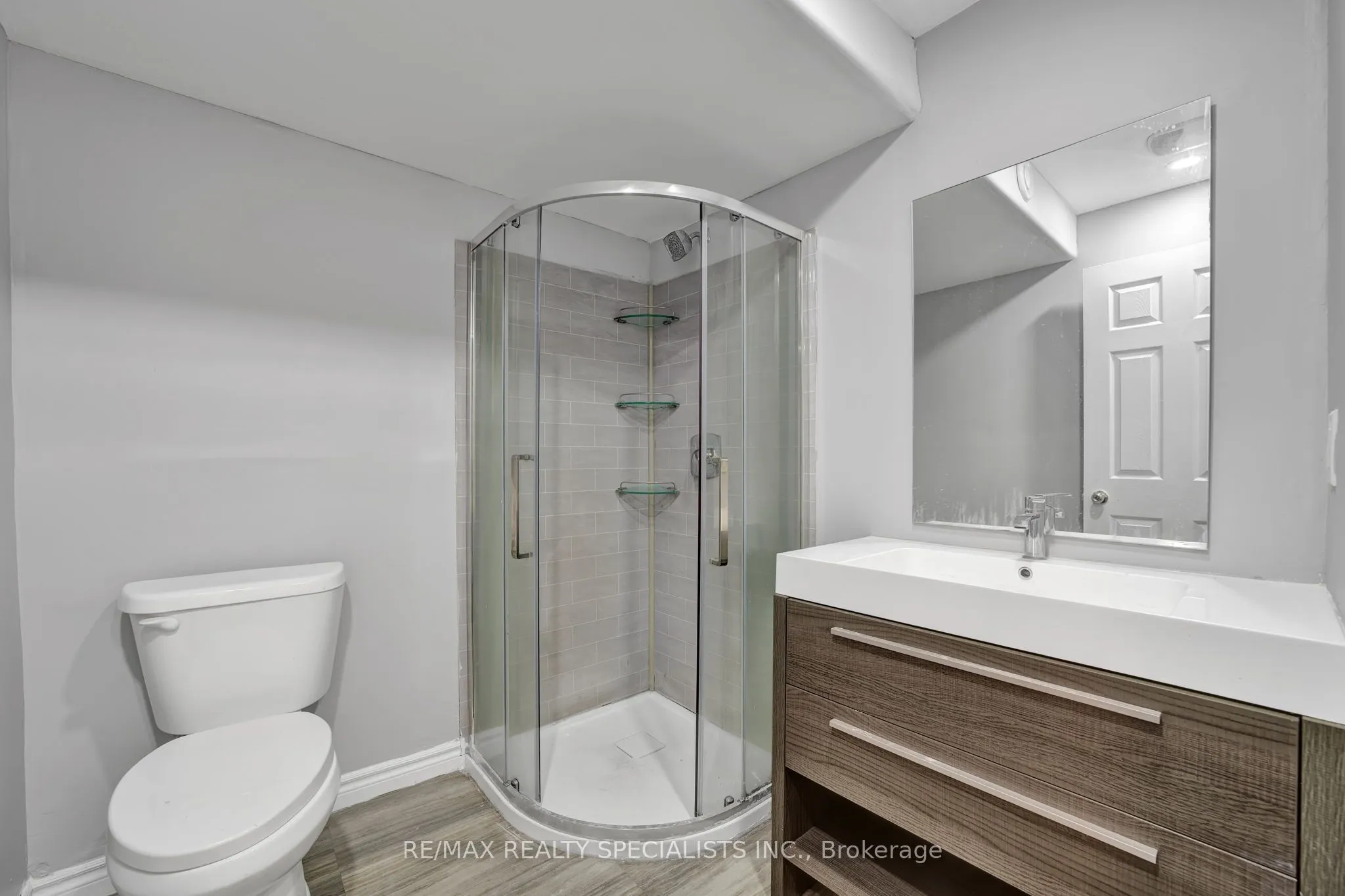 3 Rockgarden Trail N