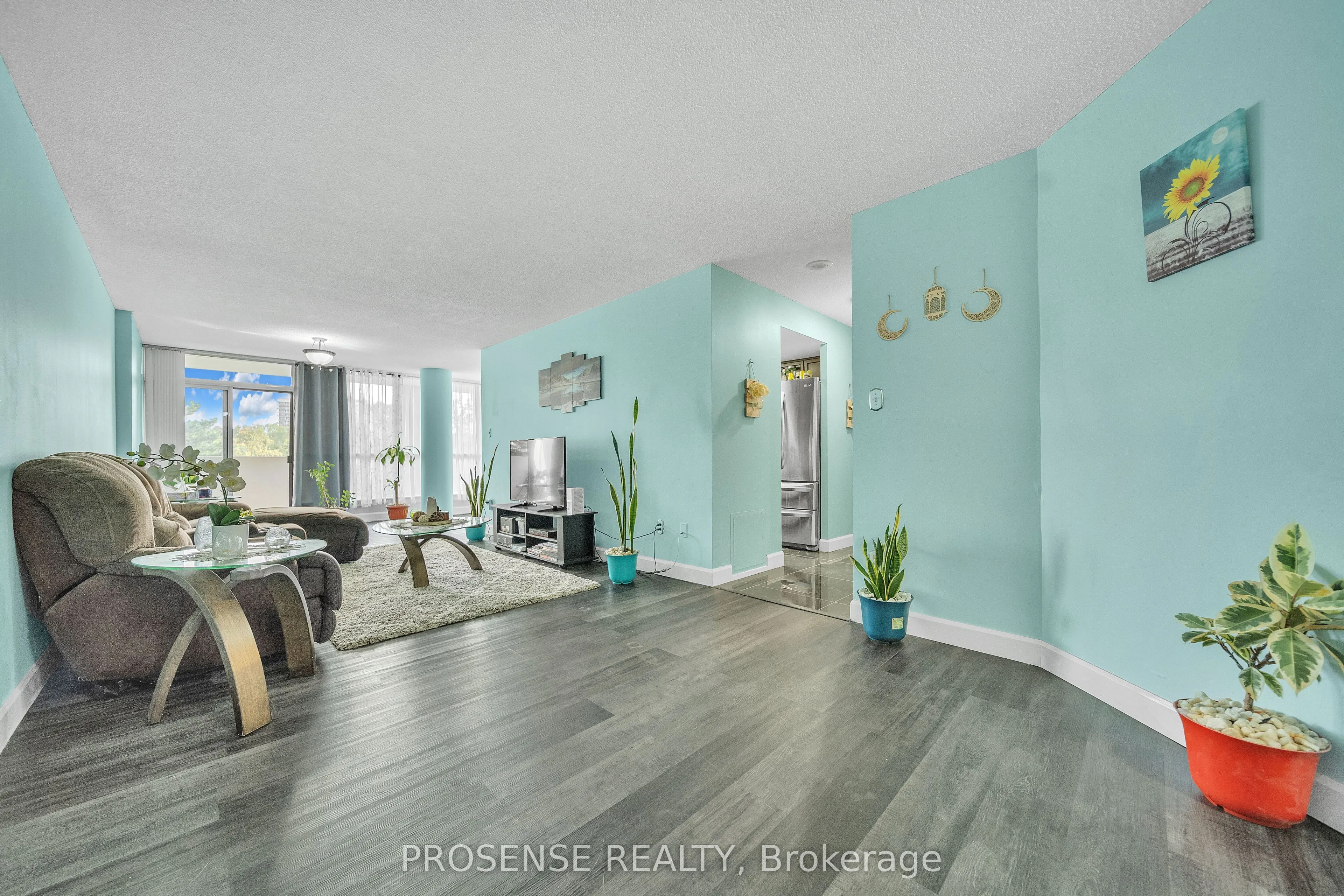 1 Rowntree Road, #206