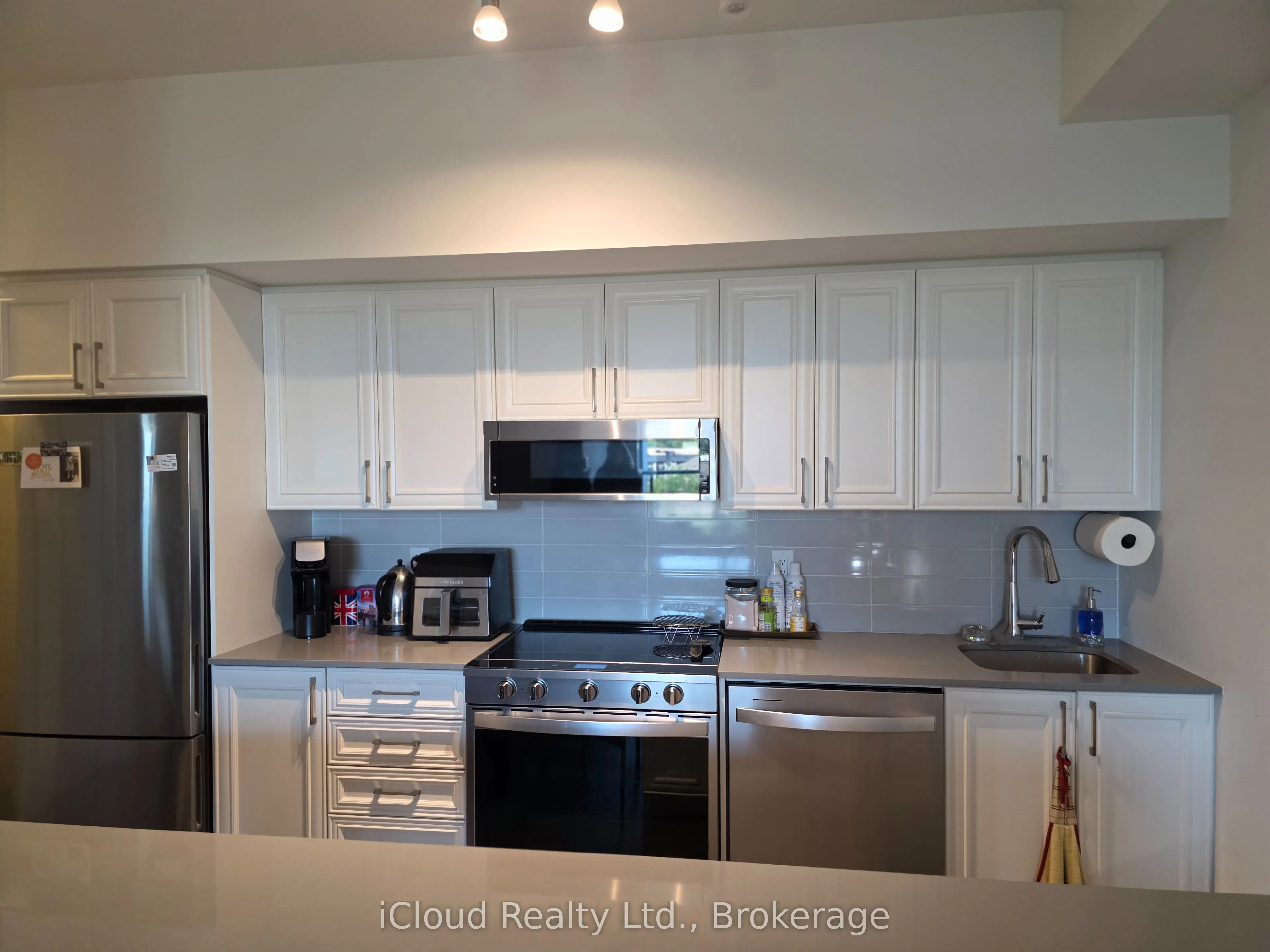 1063 Douglas Mccurdy Common, #505