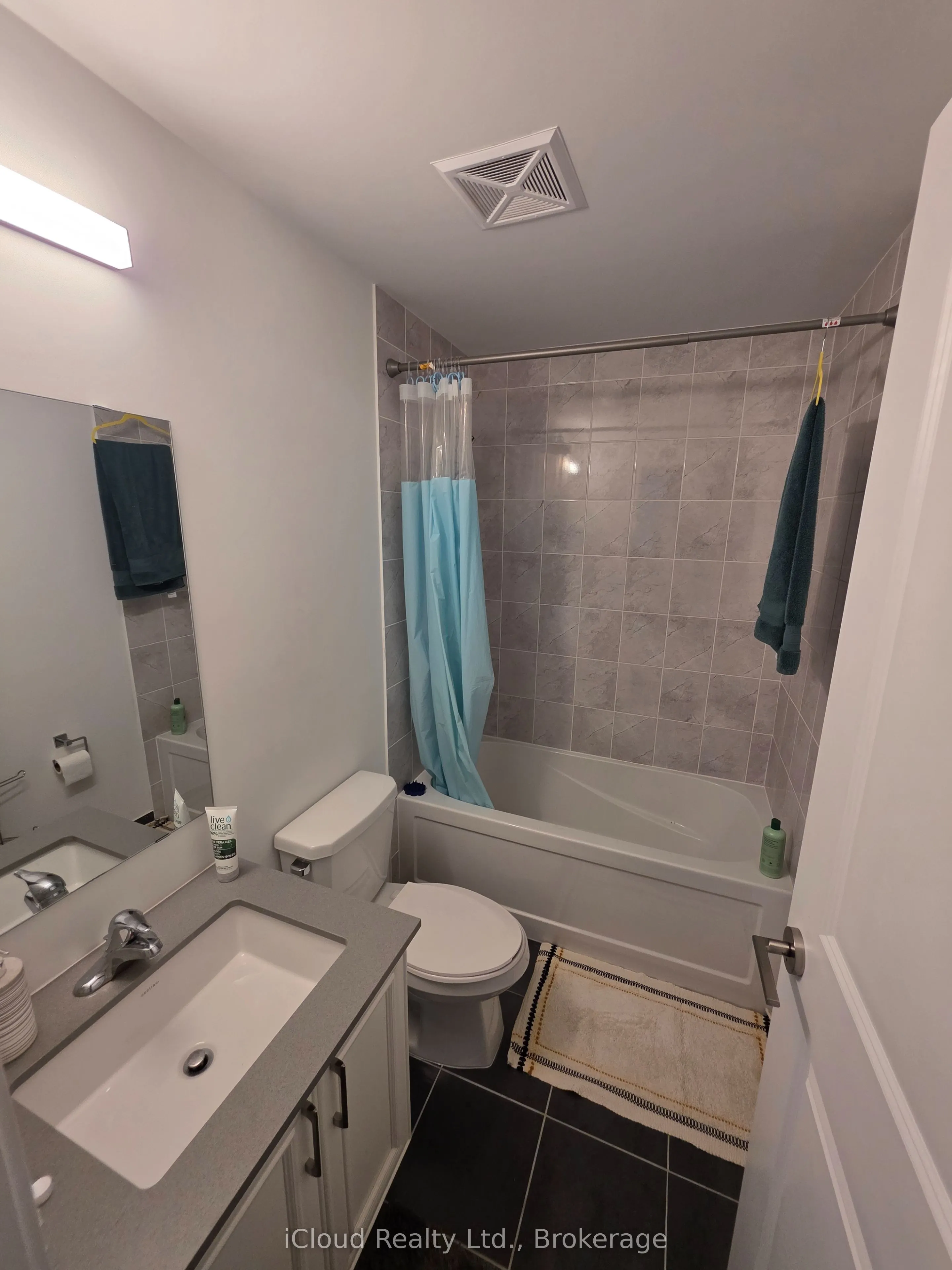 1063 Douglas Mccurdy Common, #505