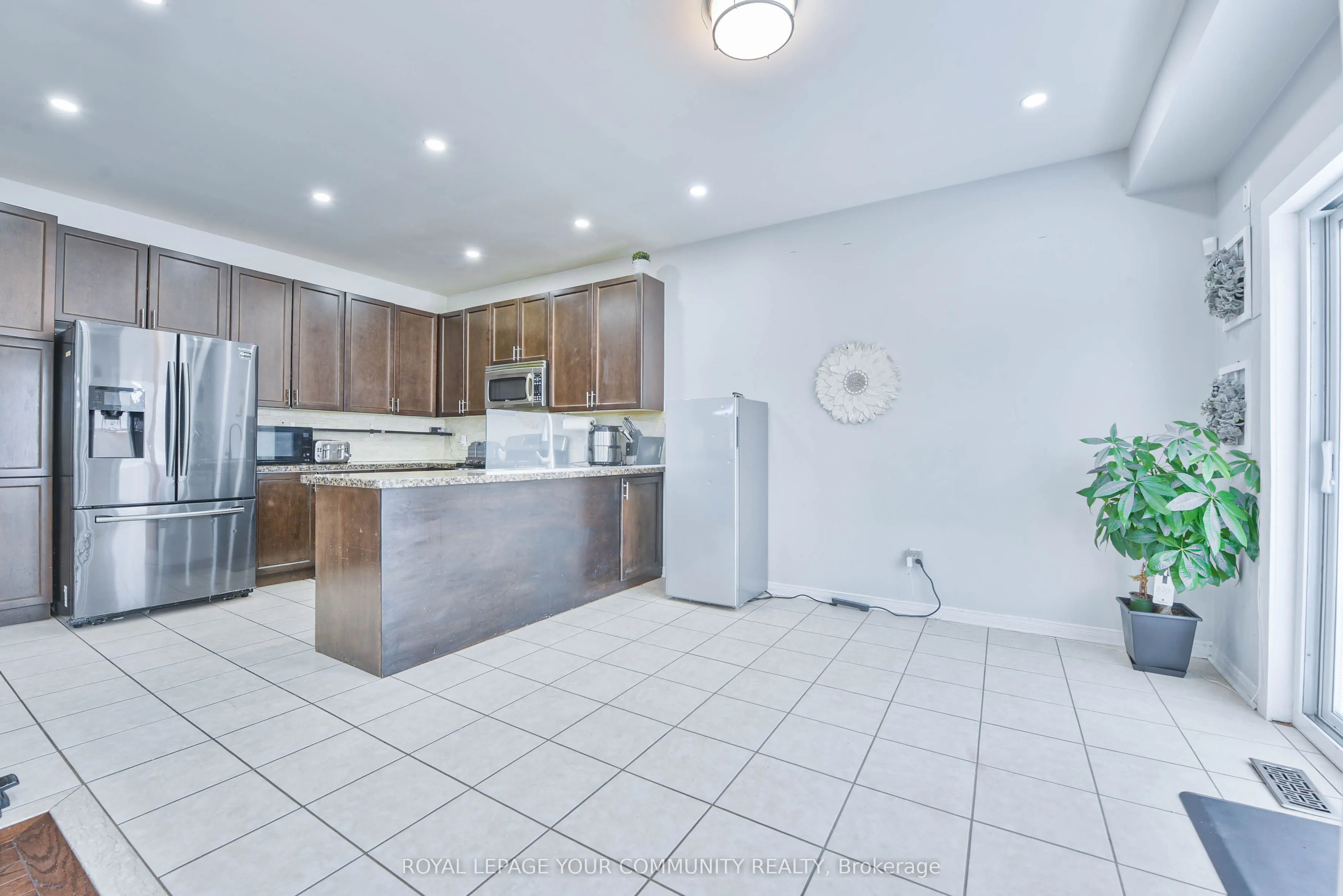 12 Homeview Road