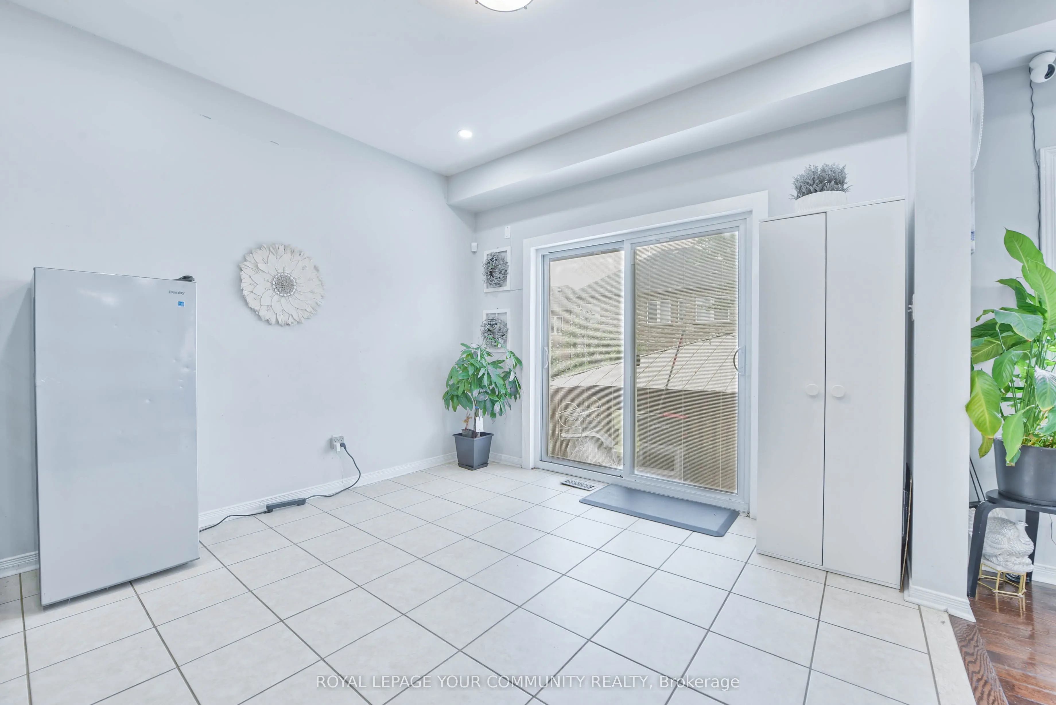 12 Homeview Road
