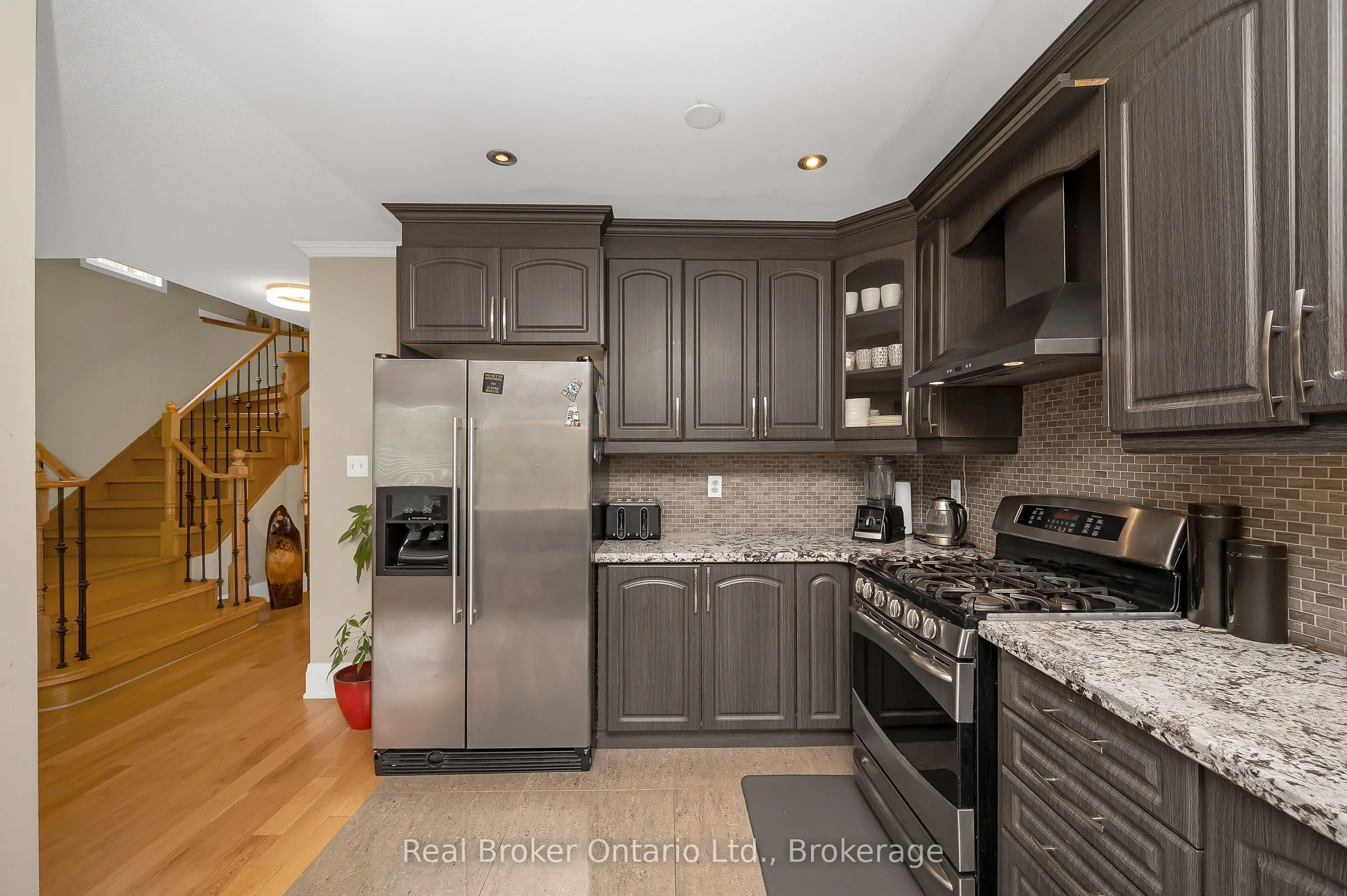 1210 Sandpiper Road