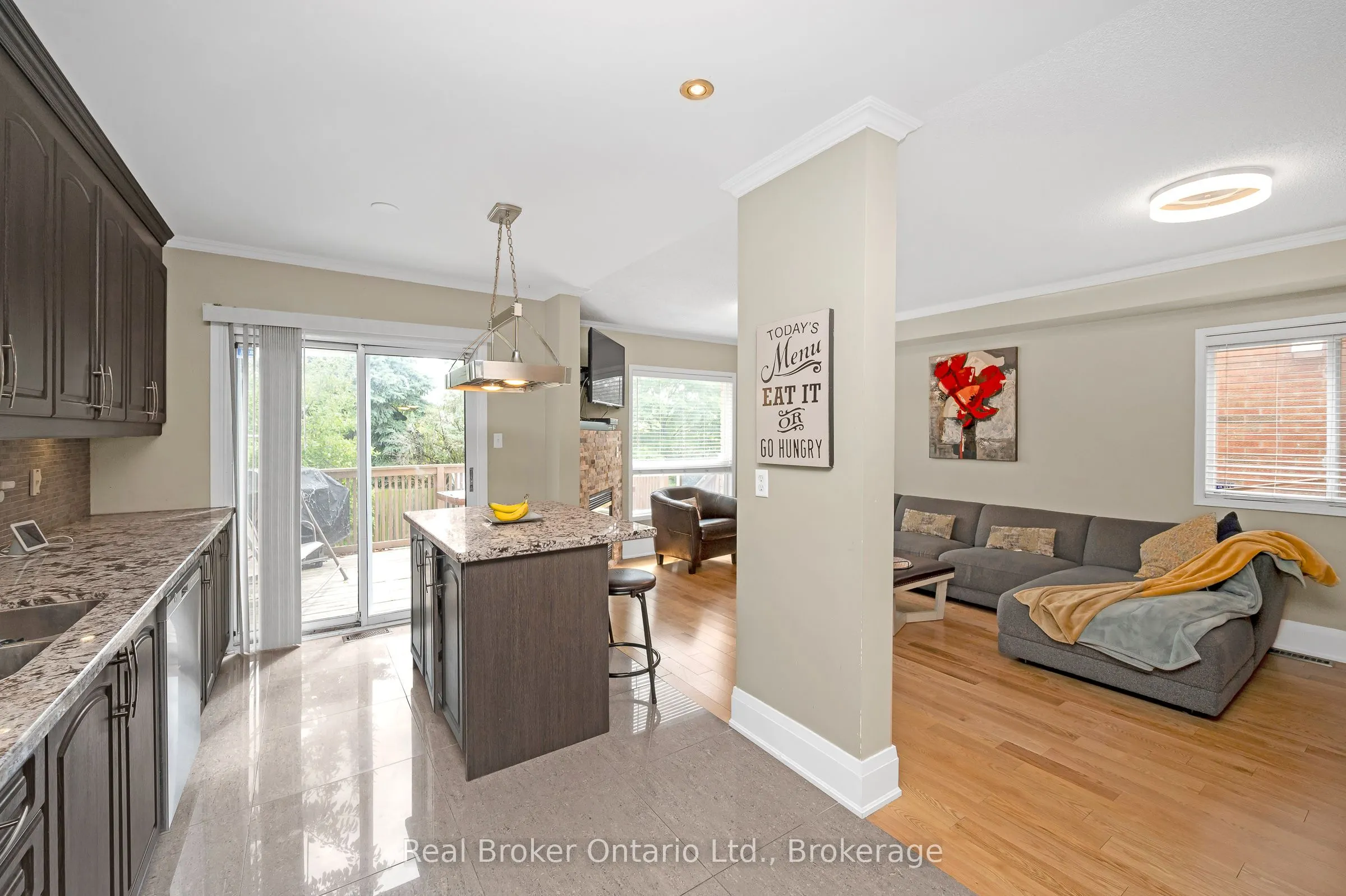 1210 Sandpiper Road