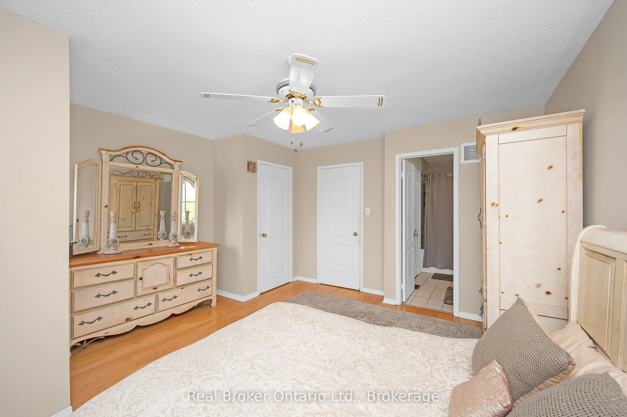 1210 Sandpiper Road