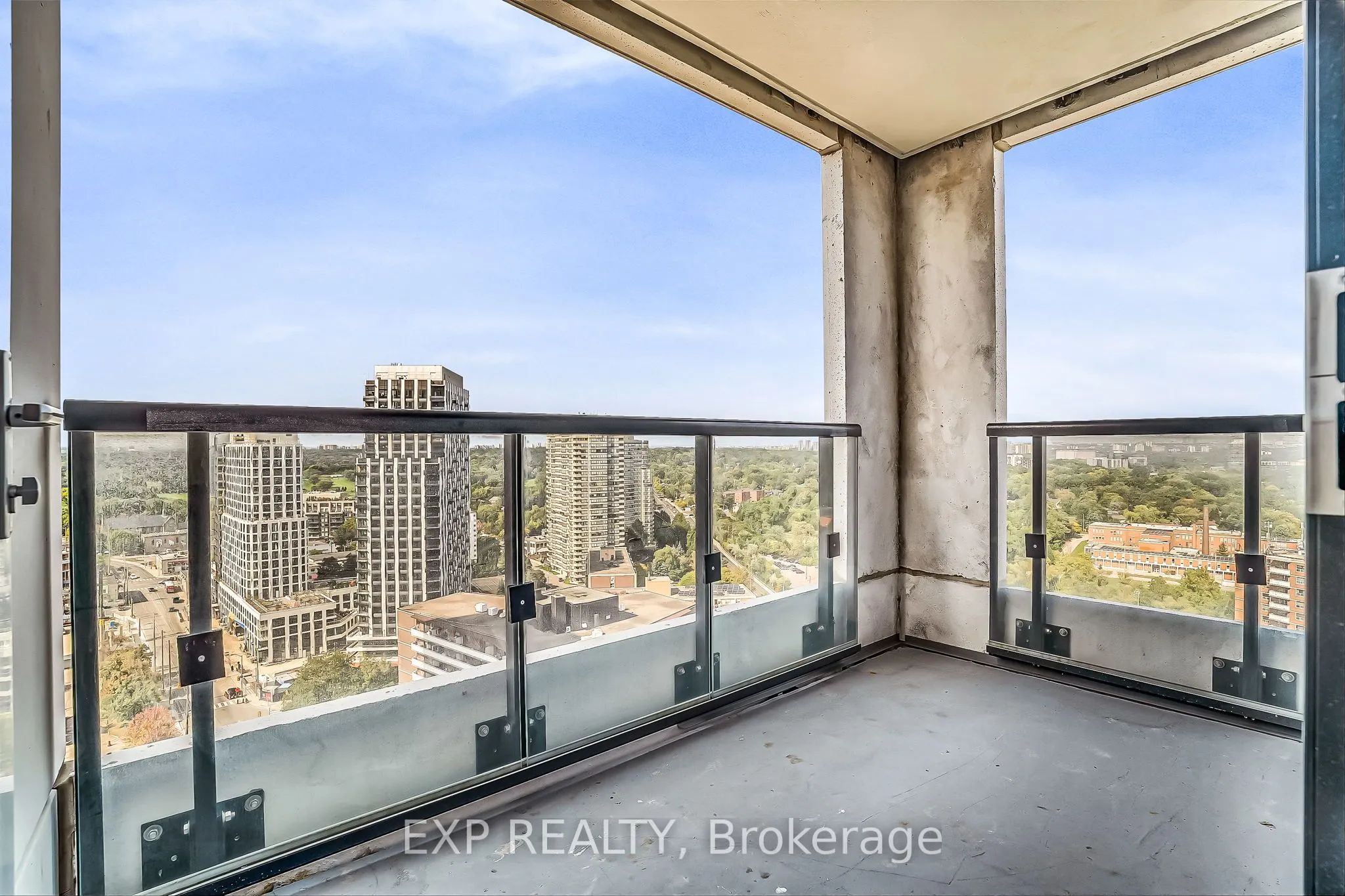 5 Mabelle Avenue, #2235