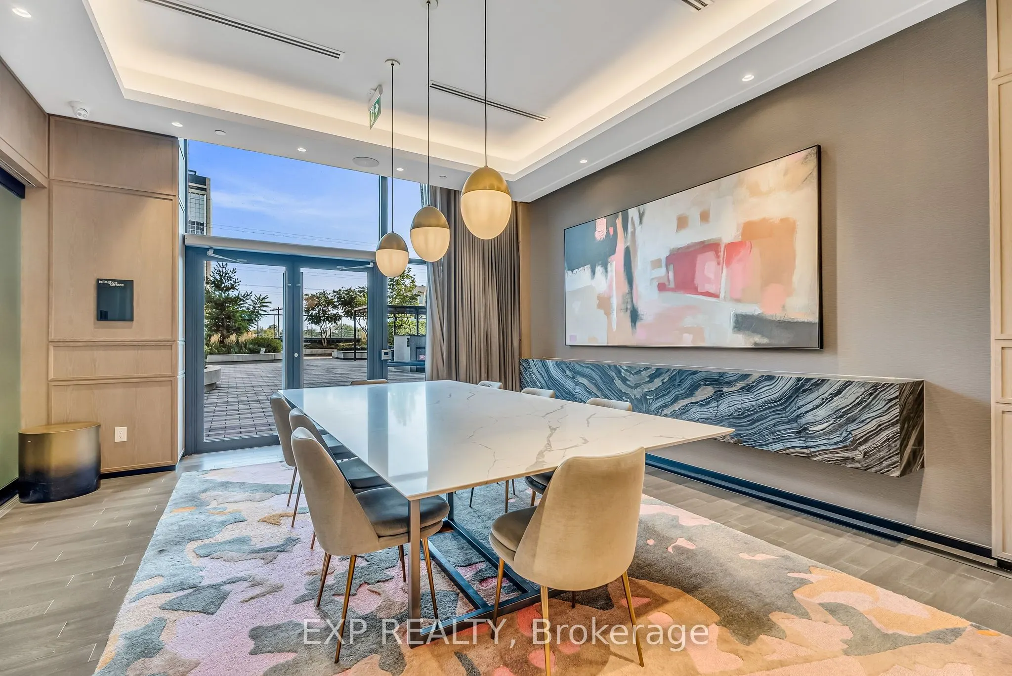 5 Mabelle Avenue, #2235