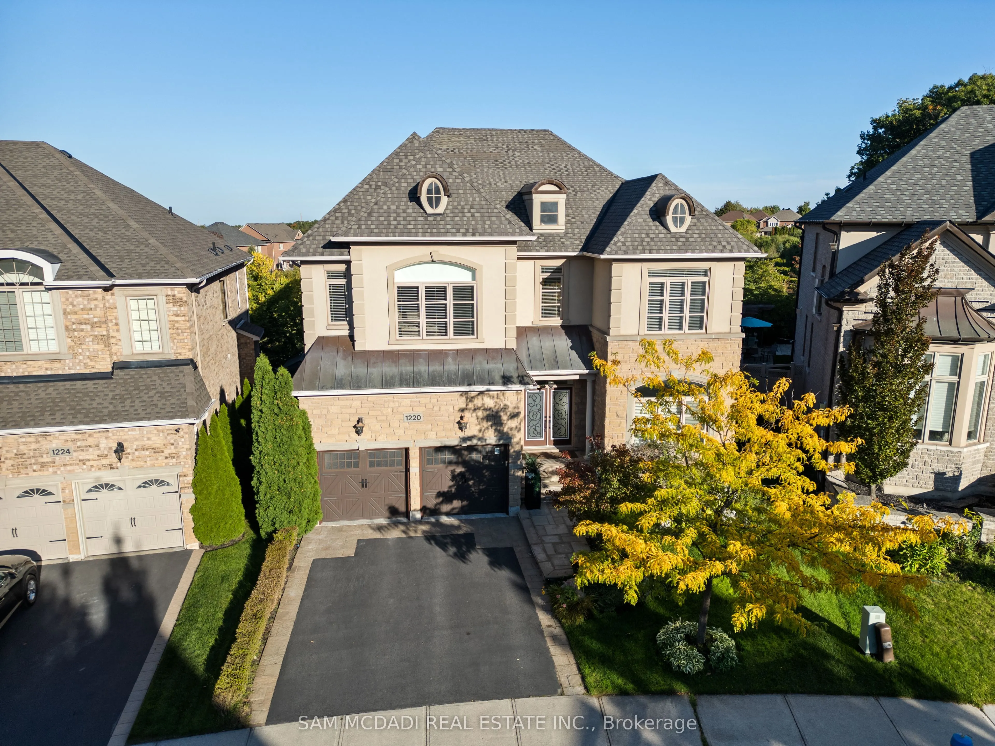 1220 Milna Drive
