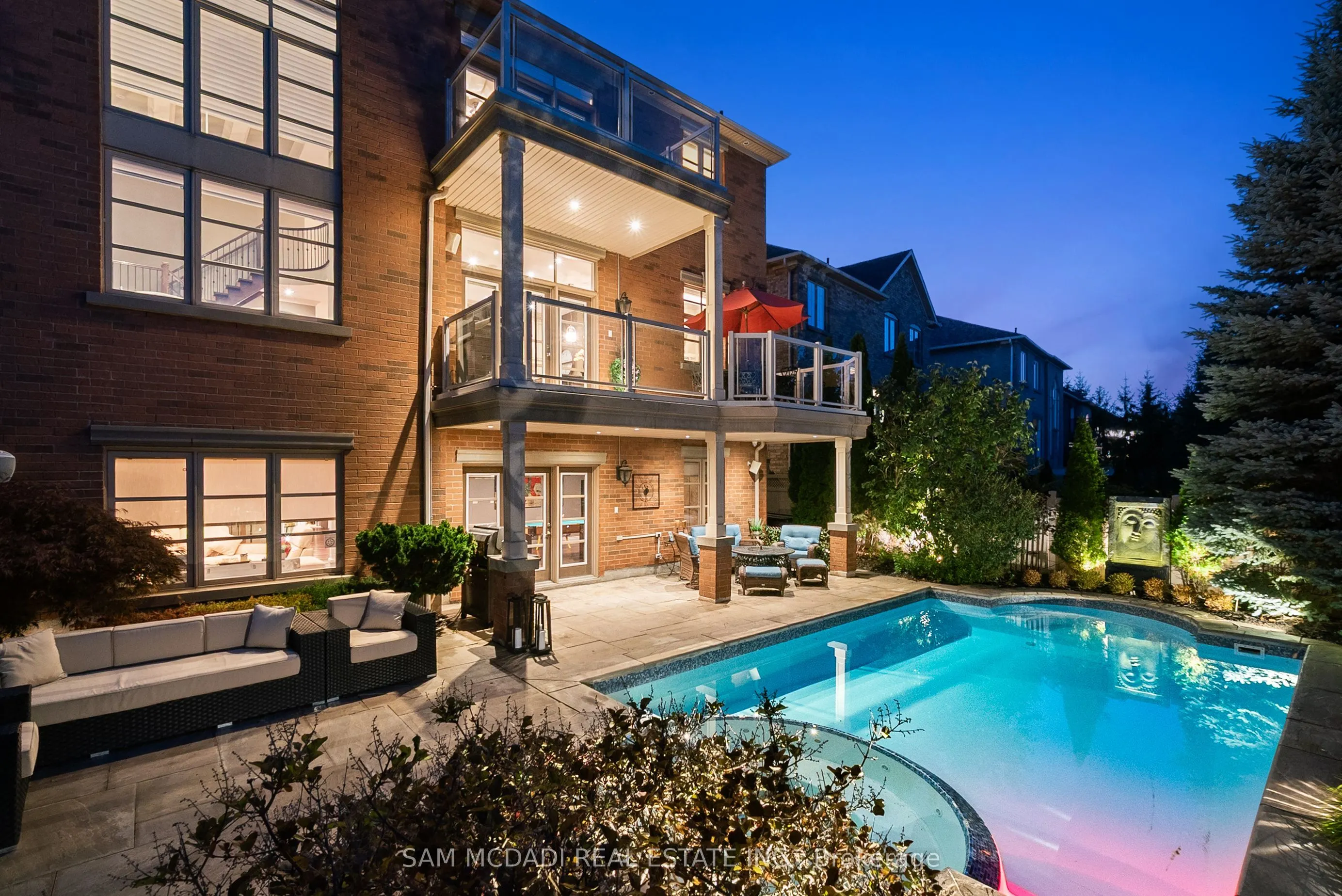 1220 Milna Drive