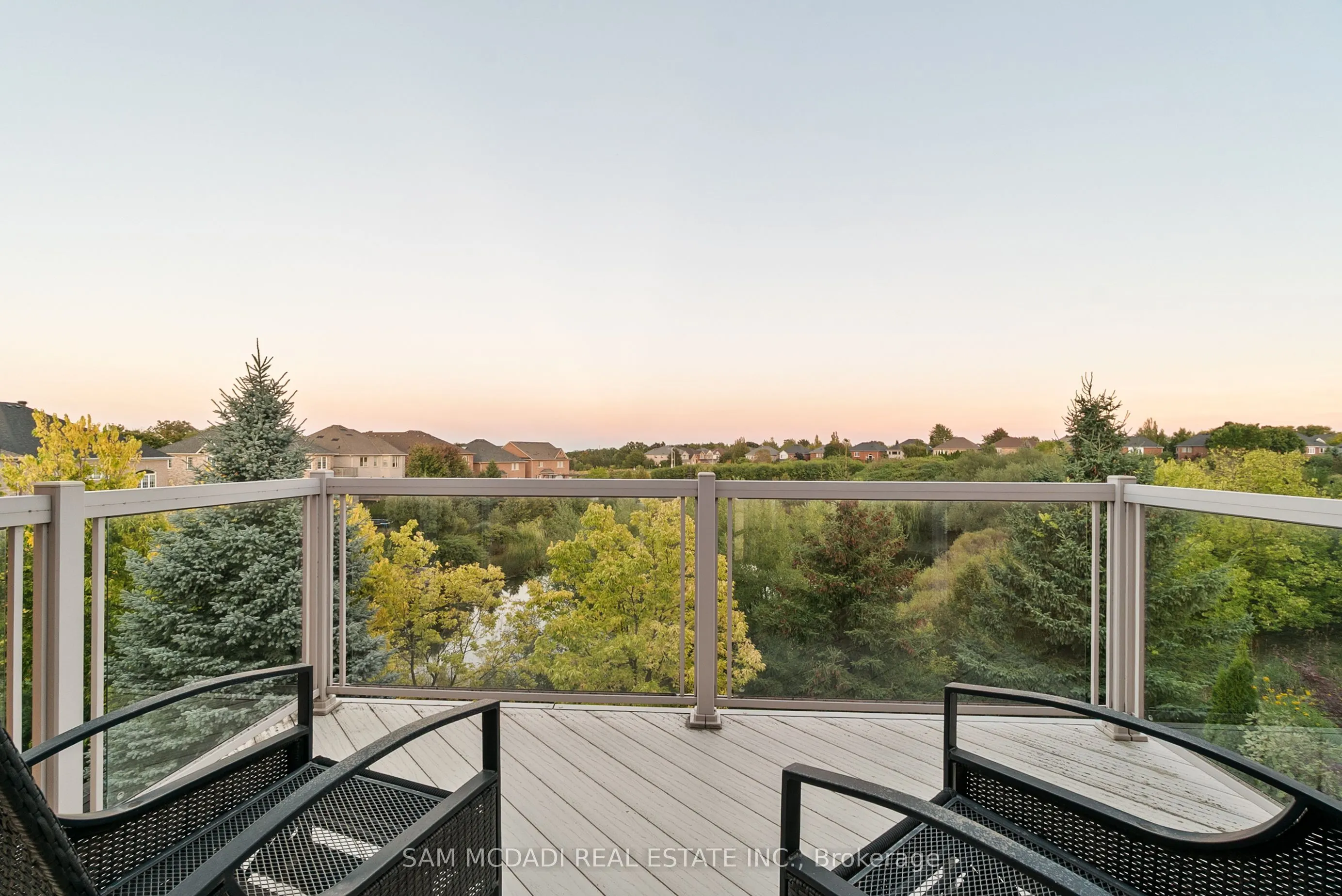 1220 Milna Drive