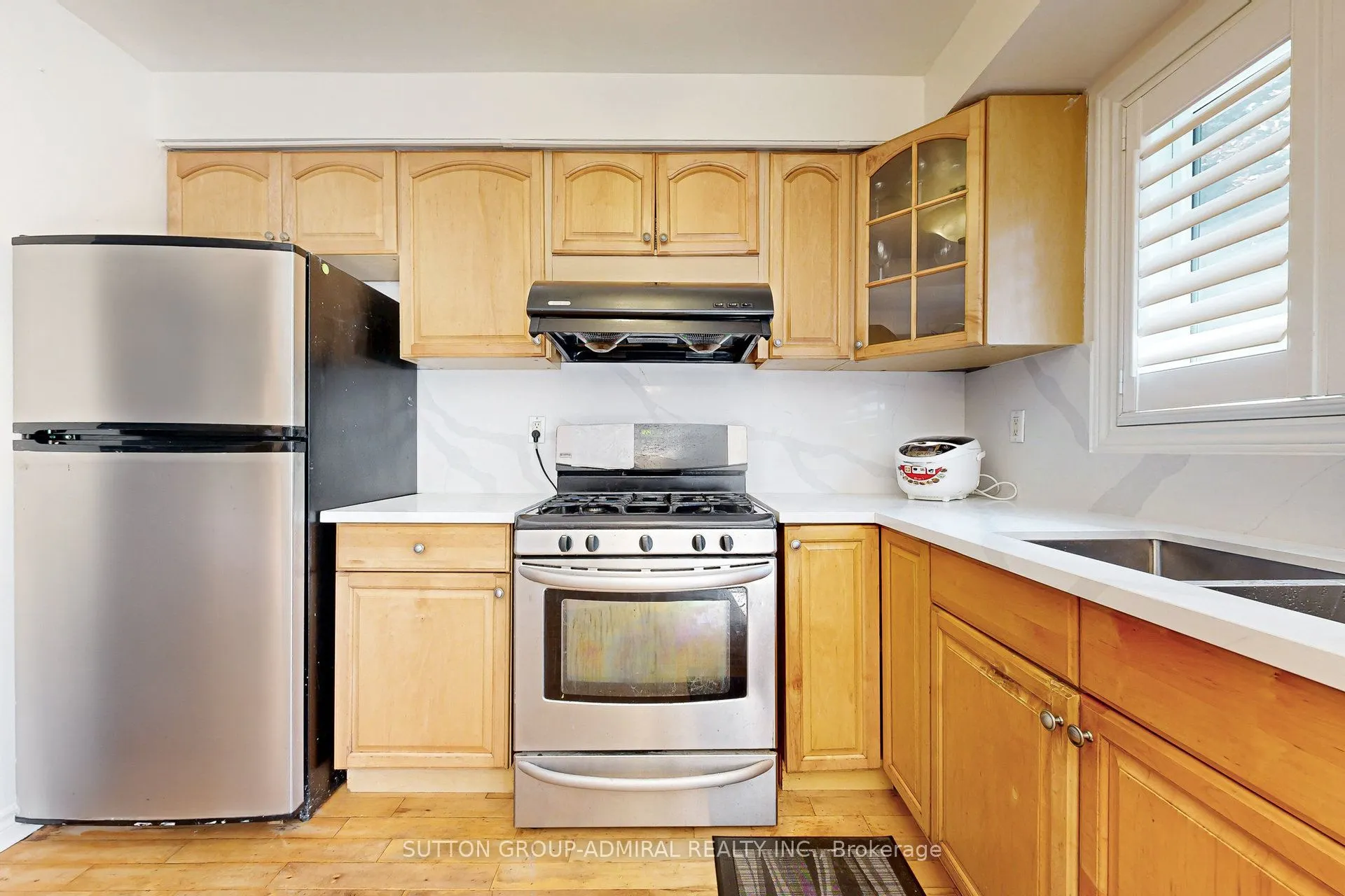 1517 Elm Road, #3