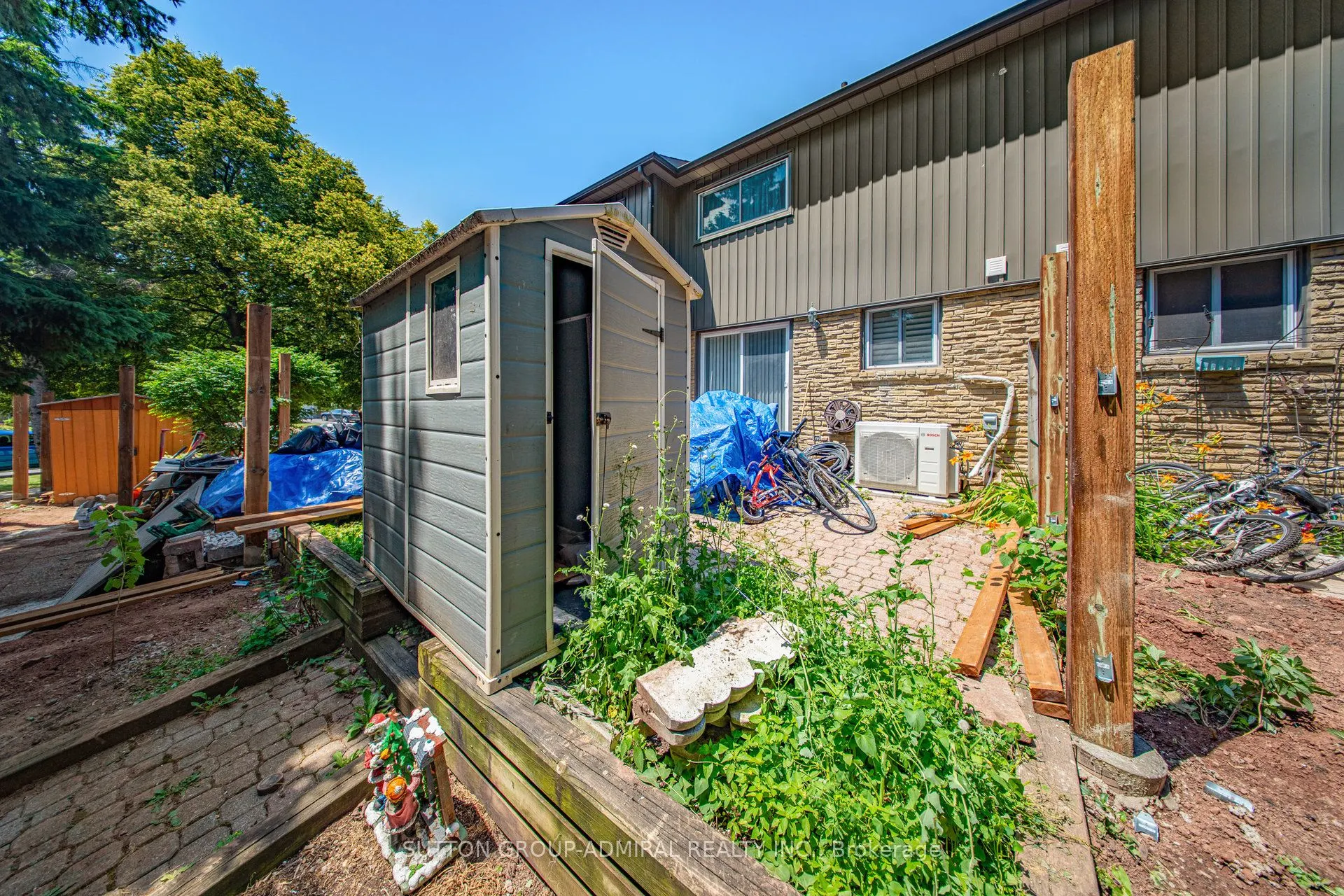 1517 Elm Road, #3
