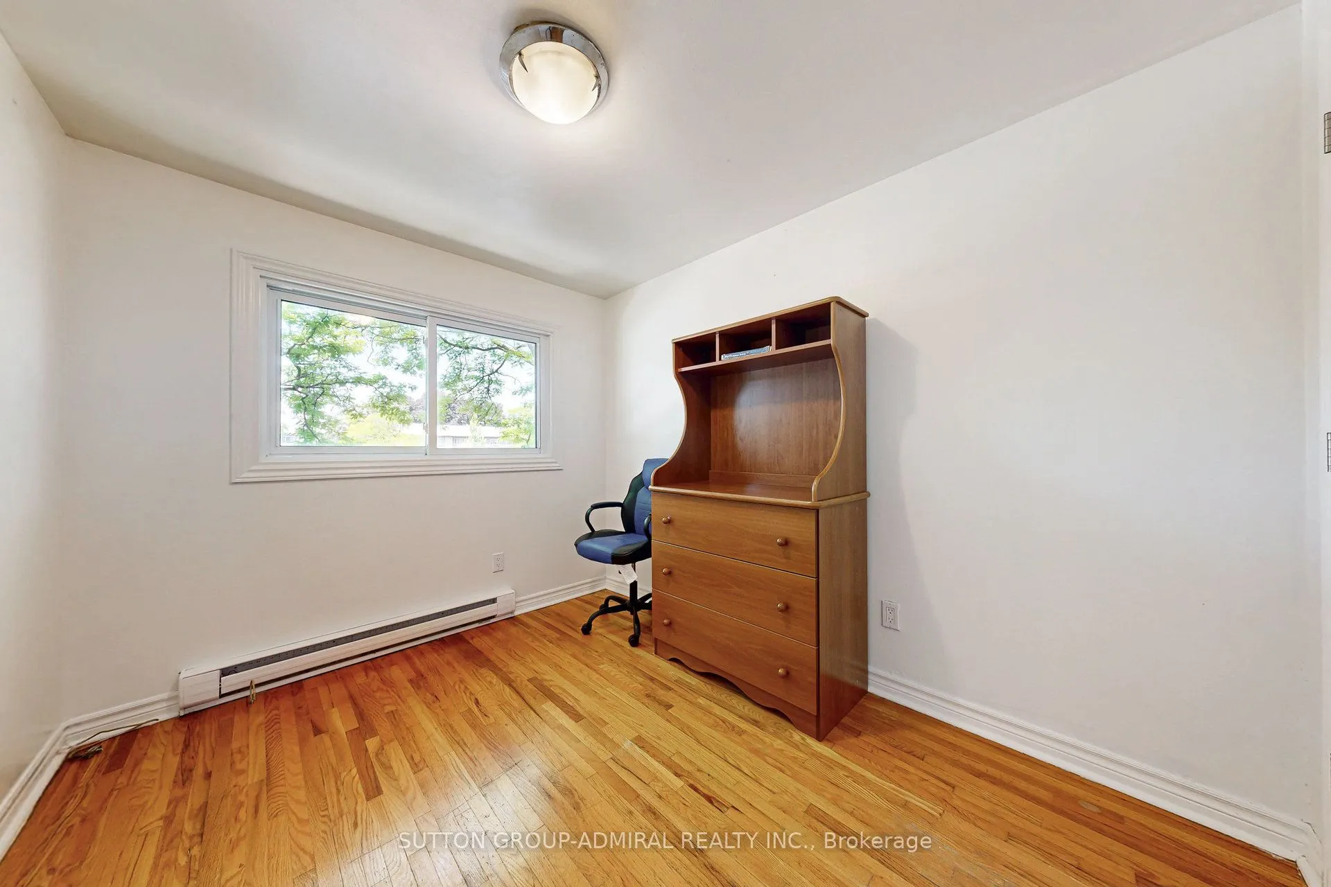 1517 Elm Road, #3