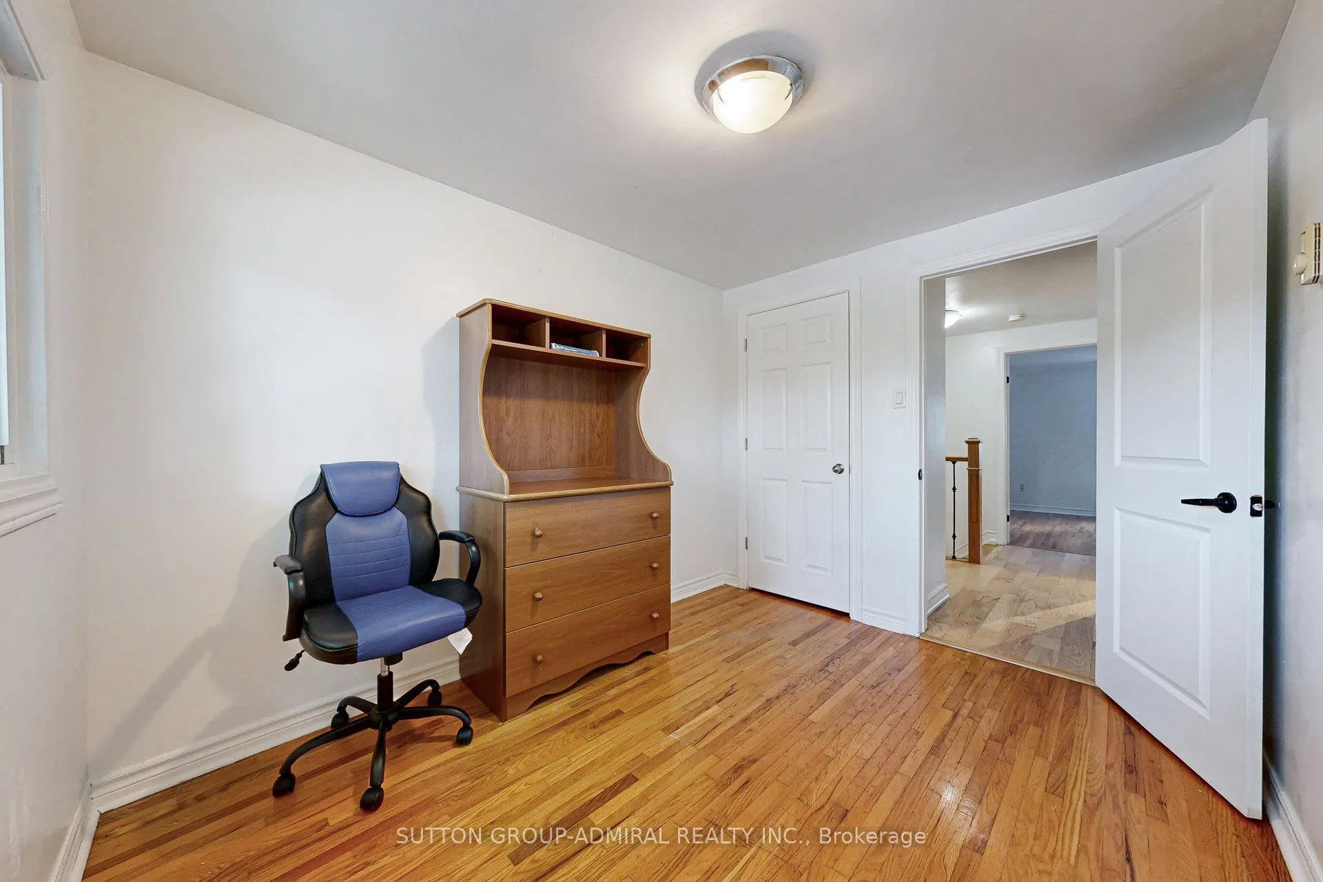 1517 Elm Road, #3