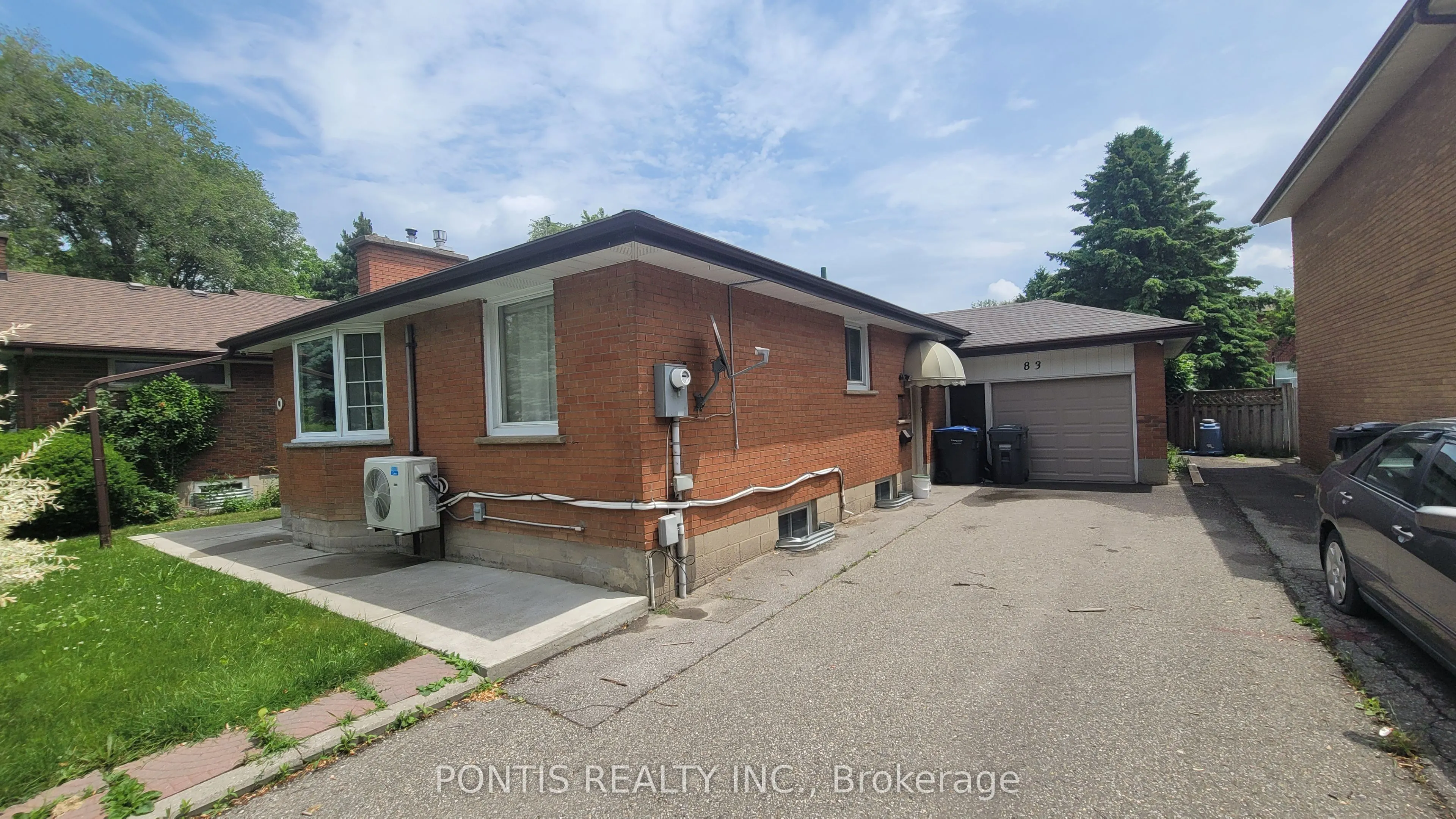 83 DENISON Avenue