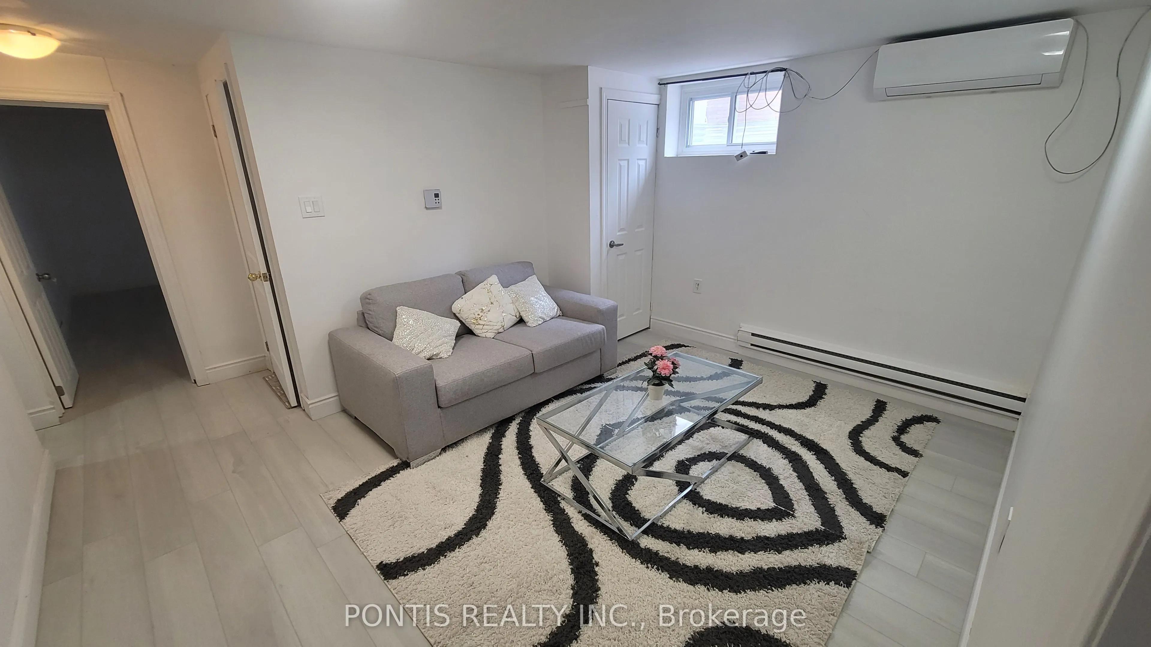 83 DENISON Avenue
