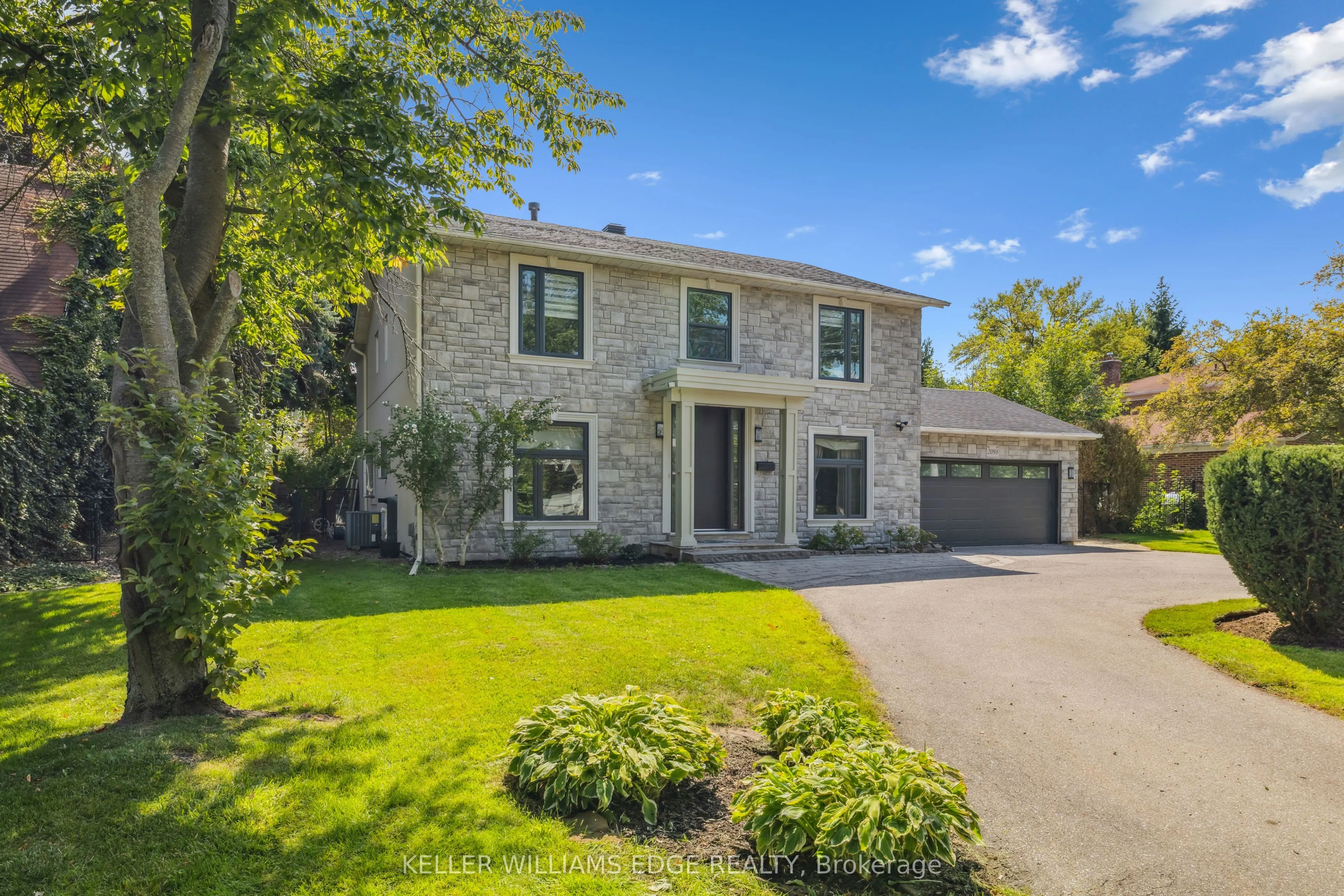 2098 Mississauga Road