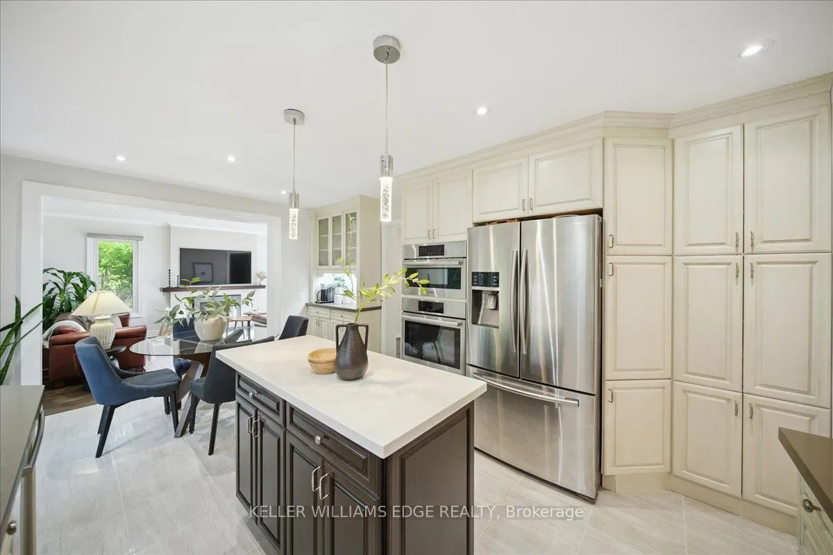 2098 Mississauga Road