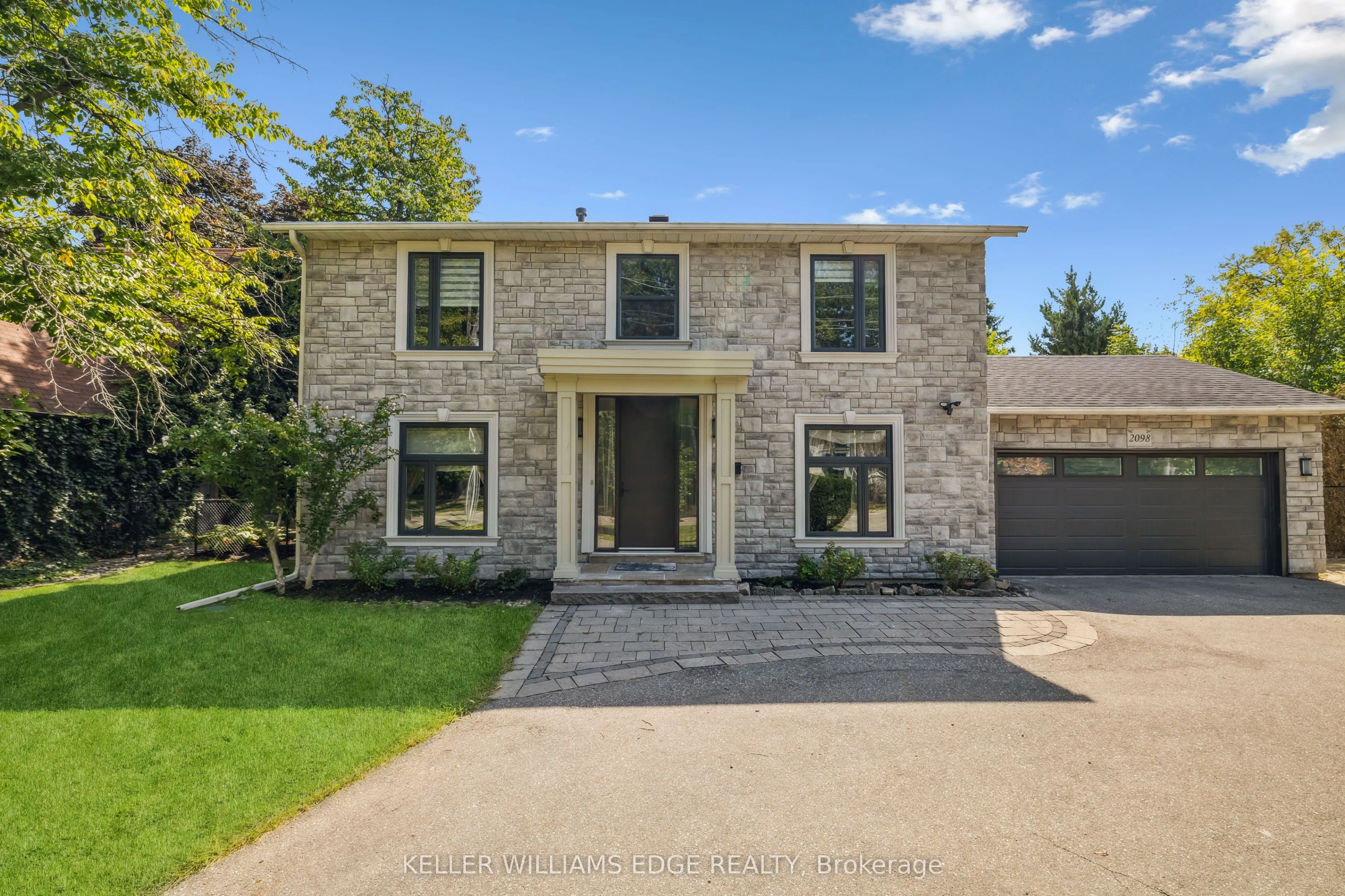 2098 Mississauga Road