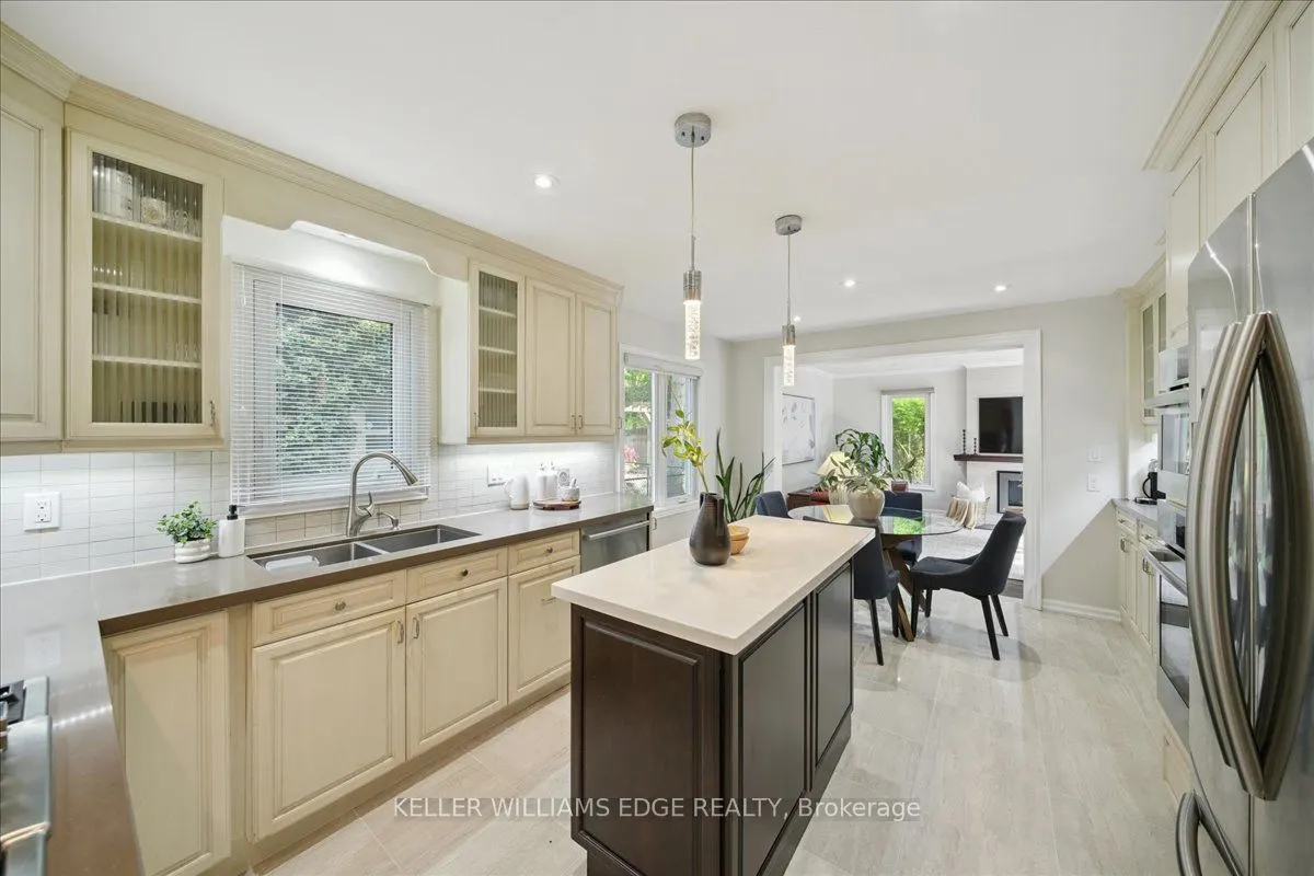 2098 Mississauga Road