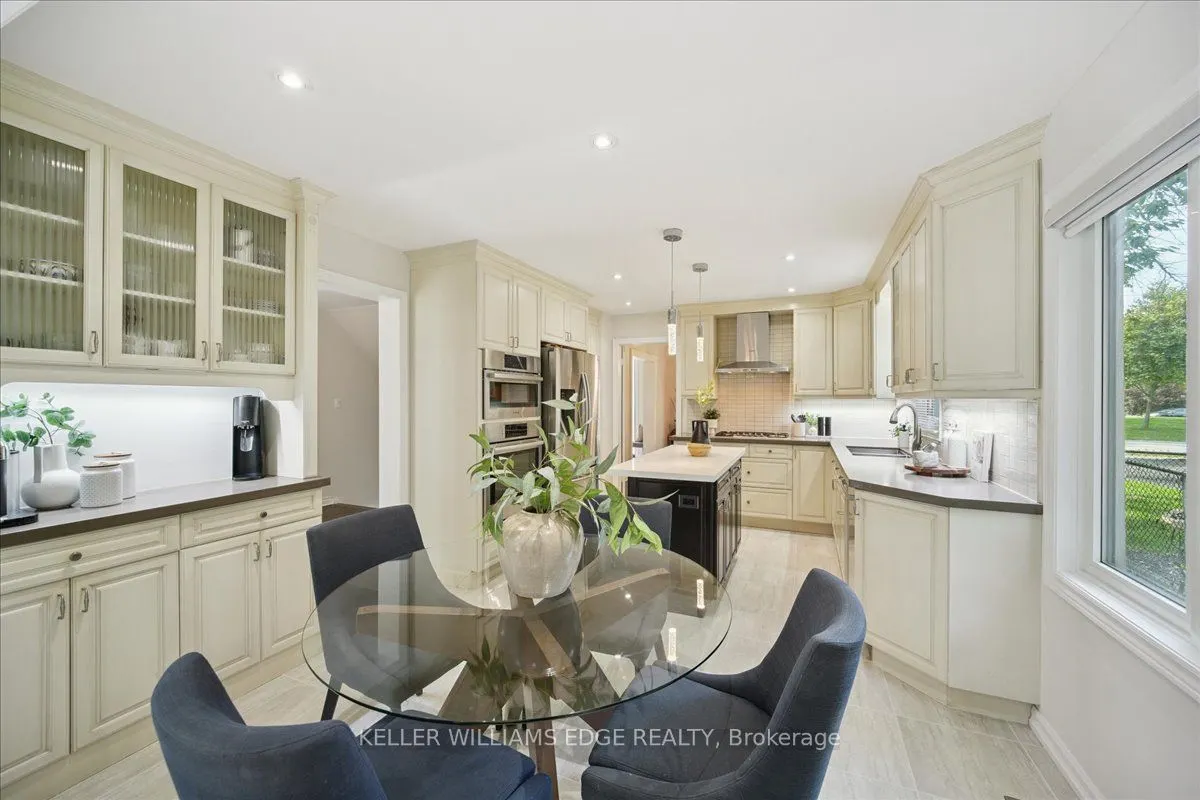 2098 Mississauga Road