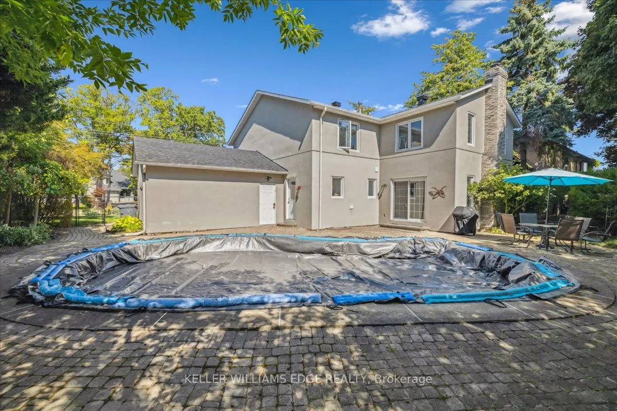 2098 Mississauga Road