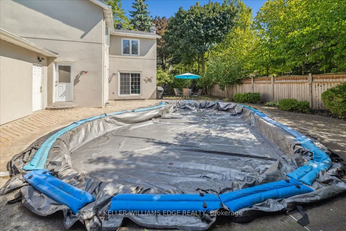 2098 Mississauga Road