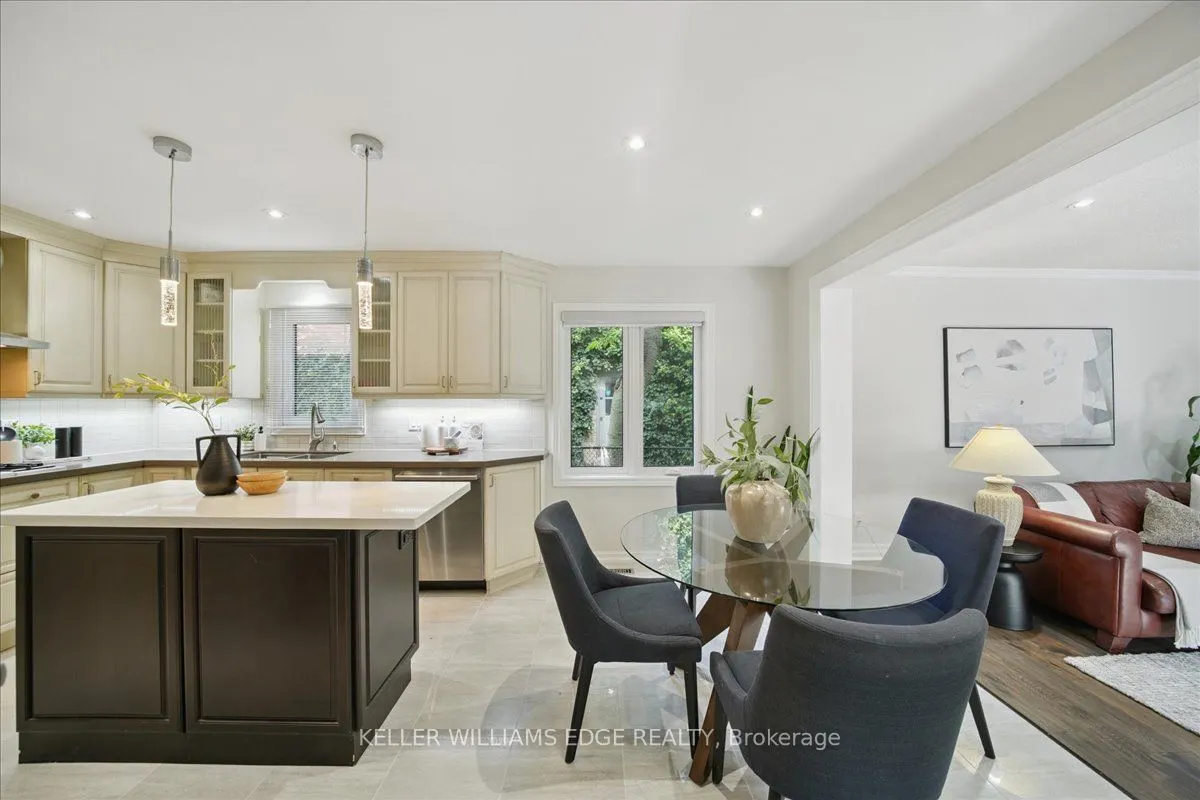 2098 Mississauga Road