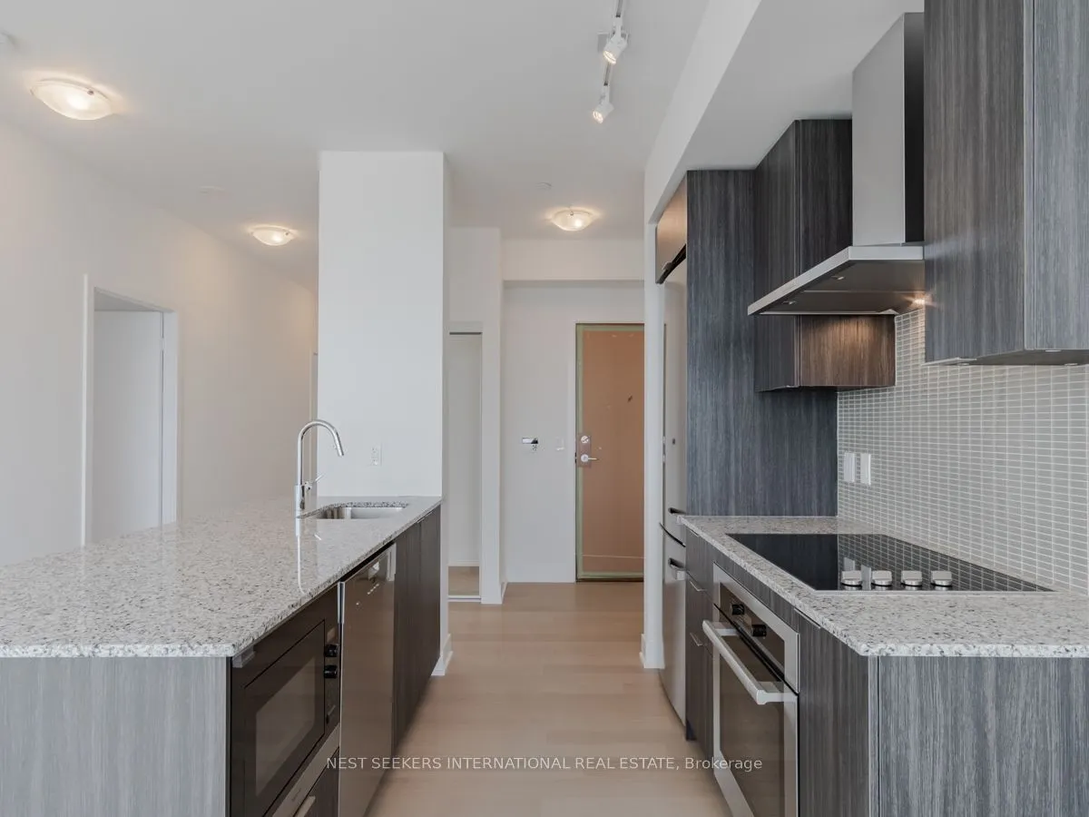 30 Shore Breeze Drive, #PH10A