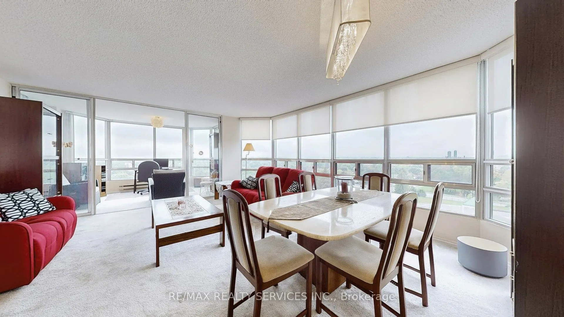 330 Mill Street S, #909